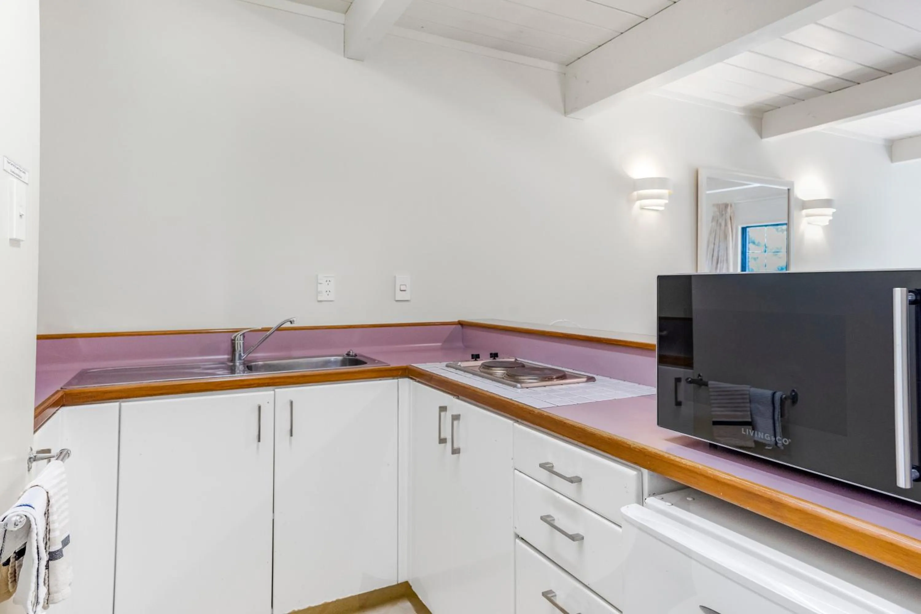 Coffee/tea facilities in Capital Lodge Motor Inn