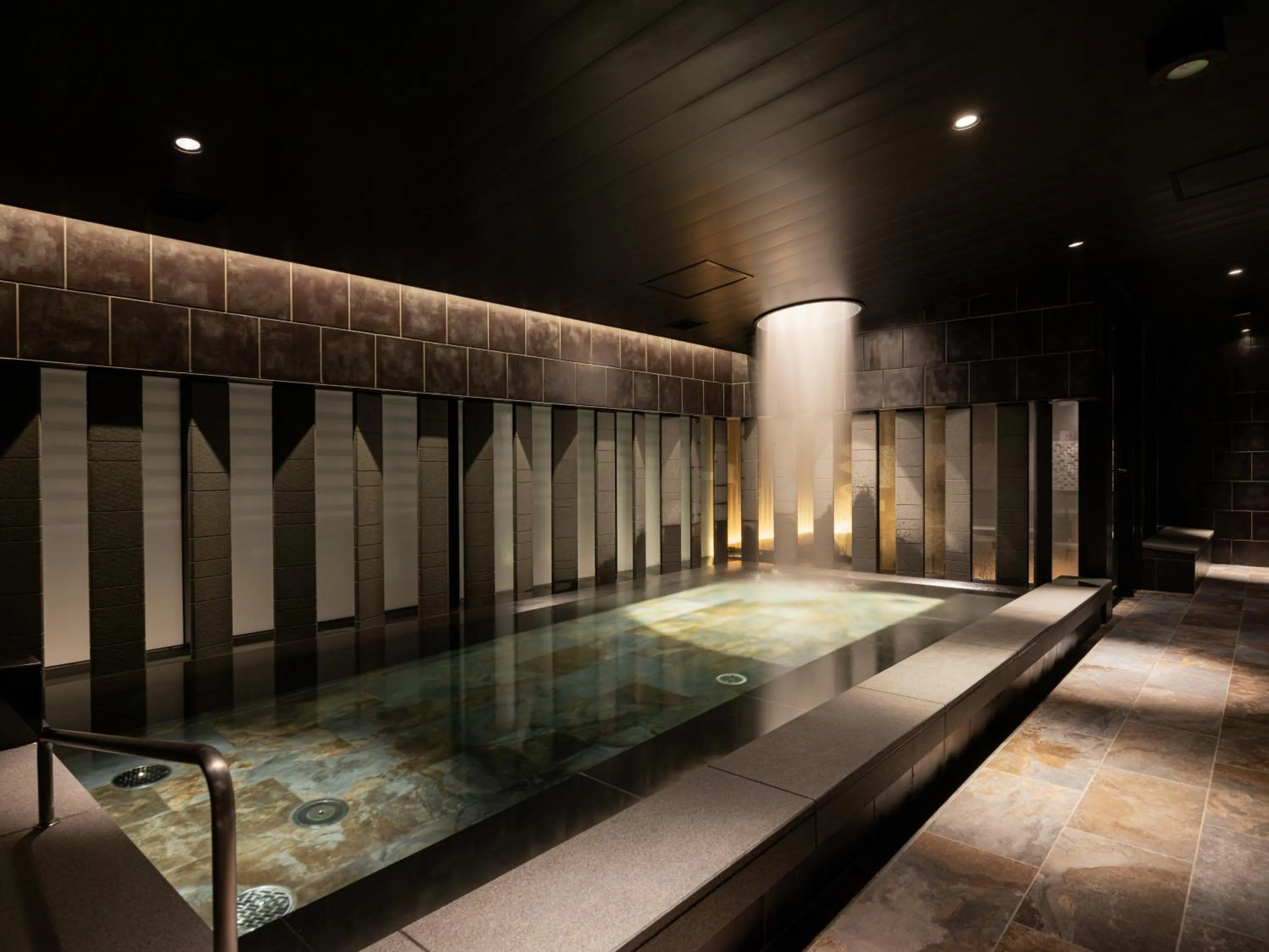 Public Bath in The Royal Park Canvas Fukuoka Nakasu