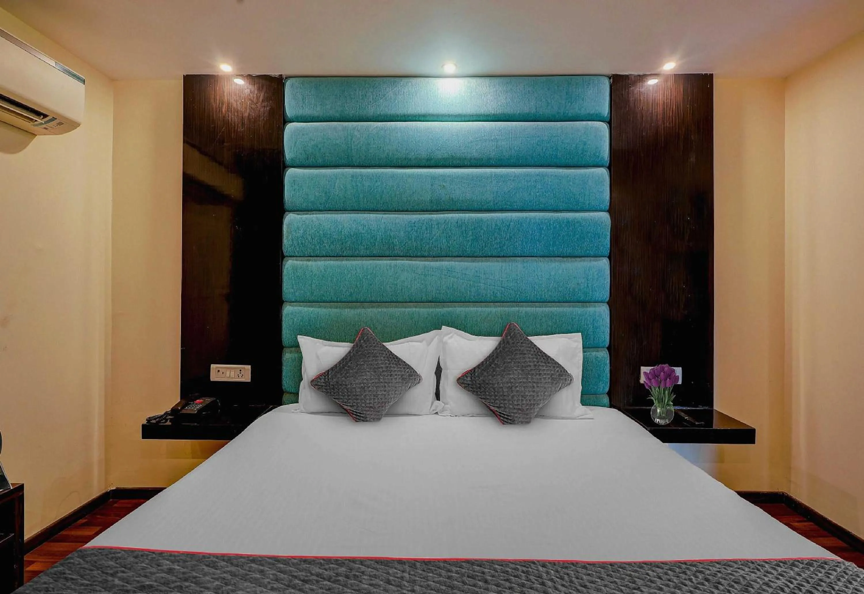 Lobby or reception in Hotel O Golden King