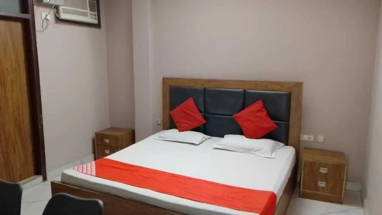 Bedroom in Hotel O Golden King