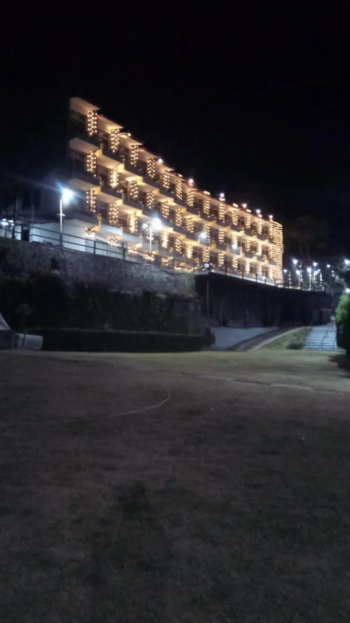 Wood Creek Resort & Spa Kasauli