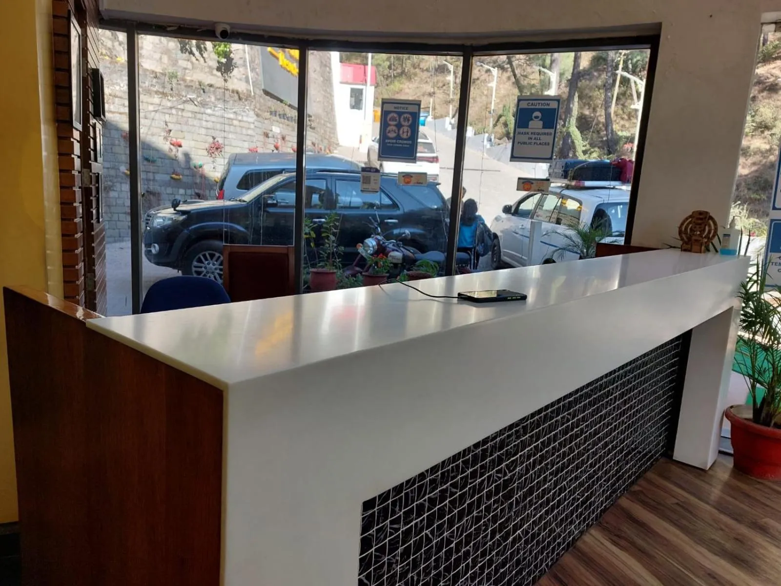 Facade/entrance in Wood Creek Resort & Spa Kasauli