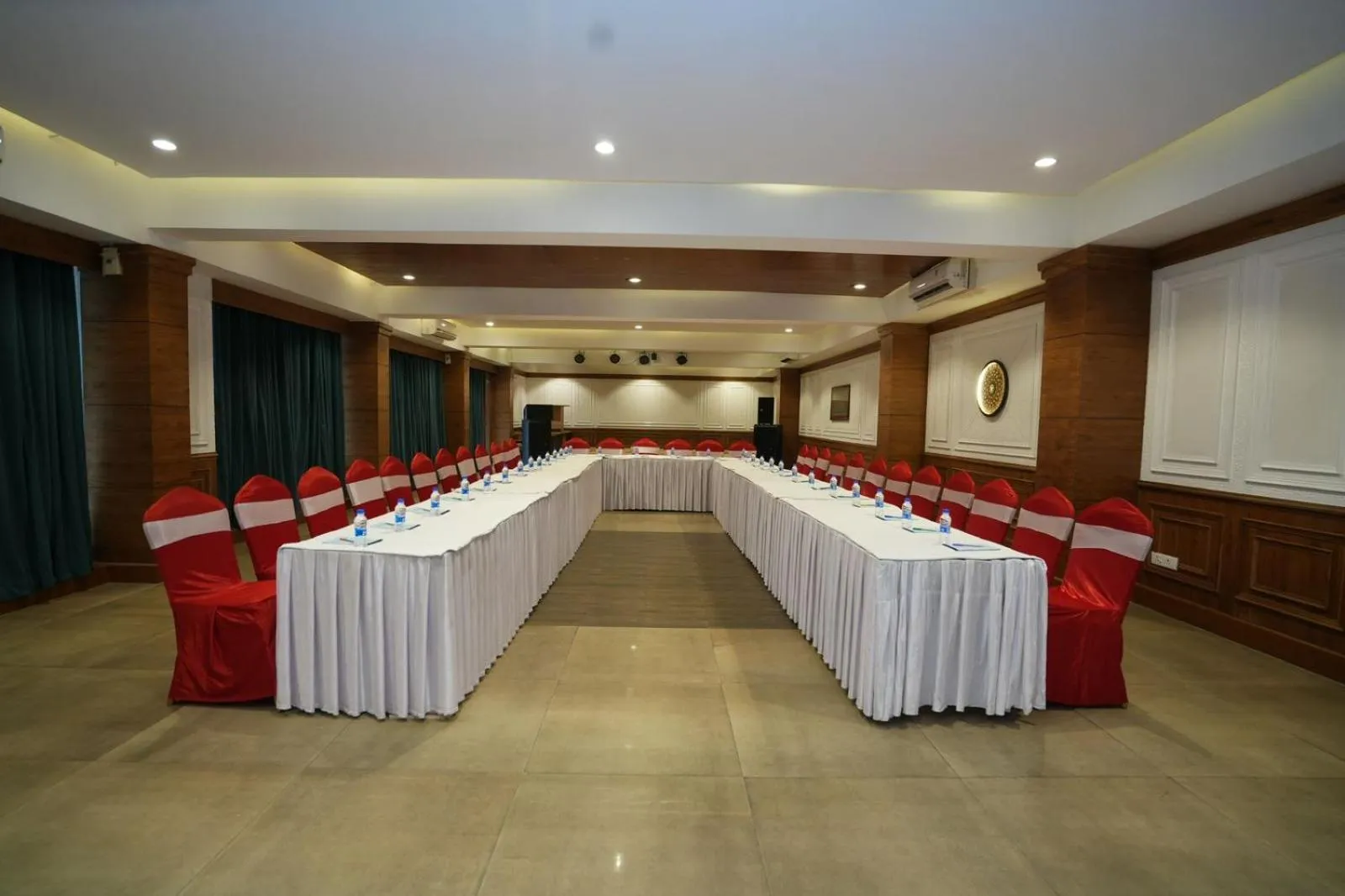 Wood Creek Resort & Spa Kasauli