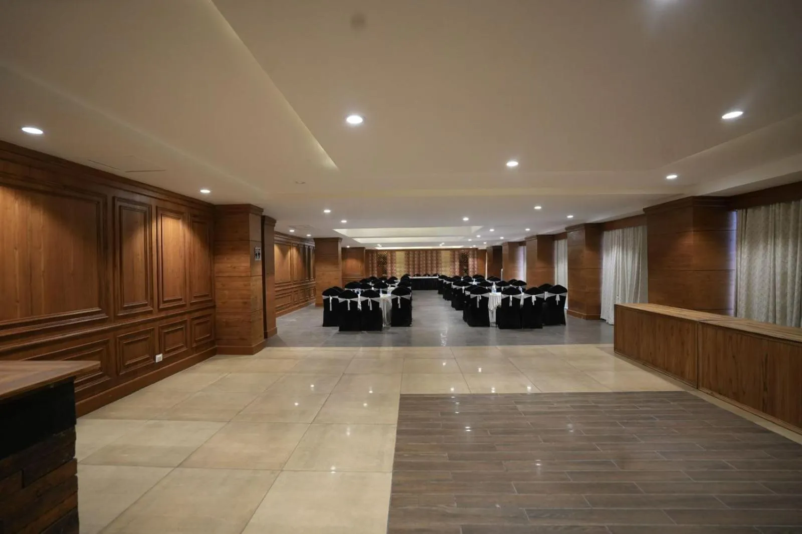 Wood Creek Resort & Spa Kasauli