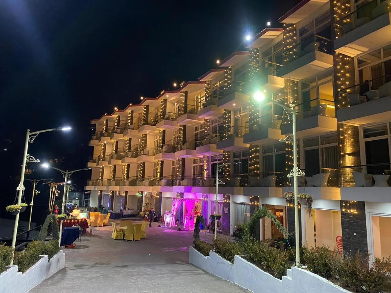 Property building in Wood Creek Resort & Spa Kasauli