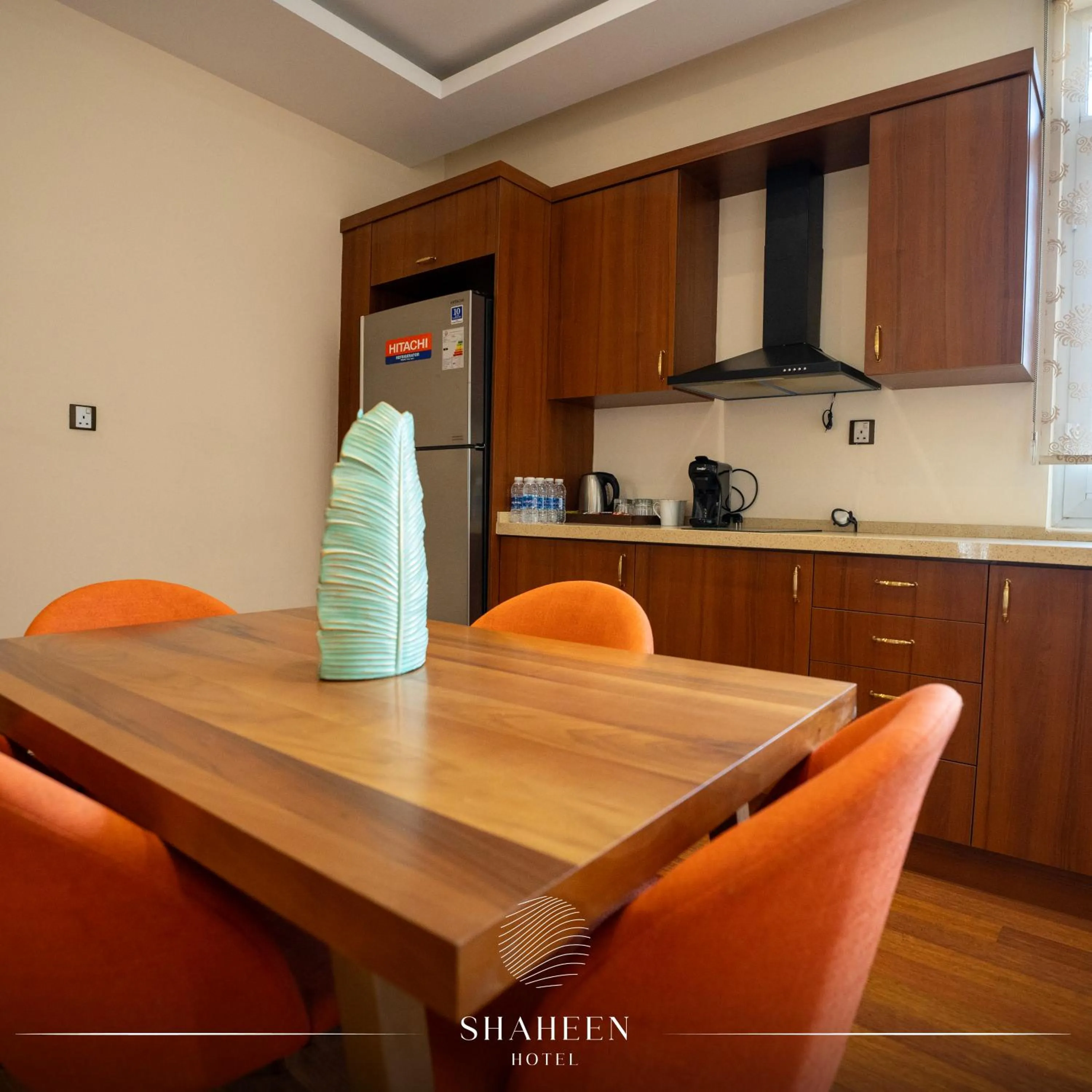 Kitchen or kitchenette in Shaheen Hotel Baghdad