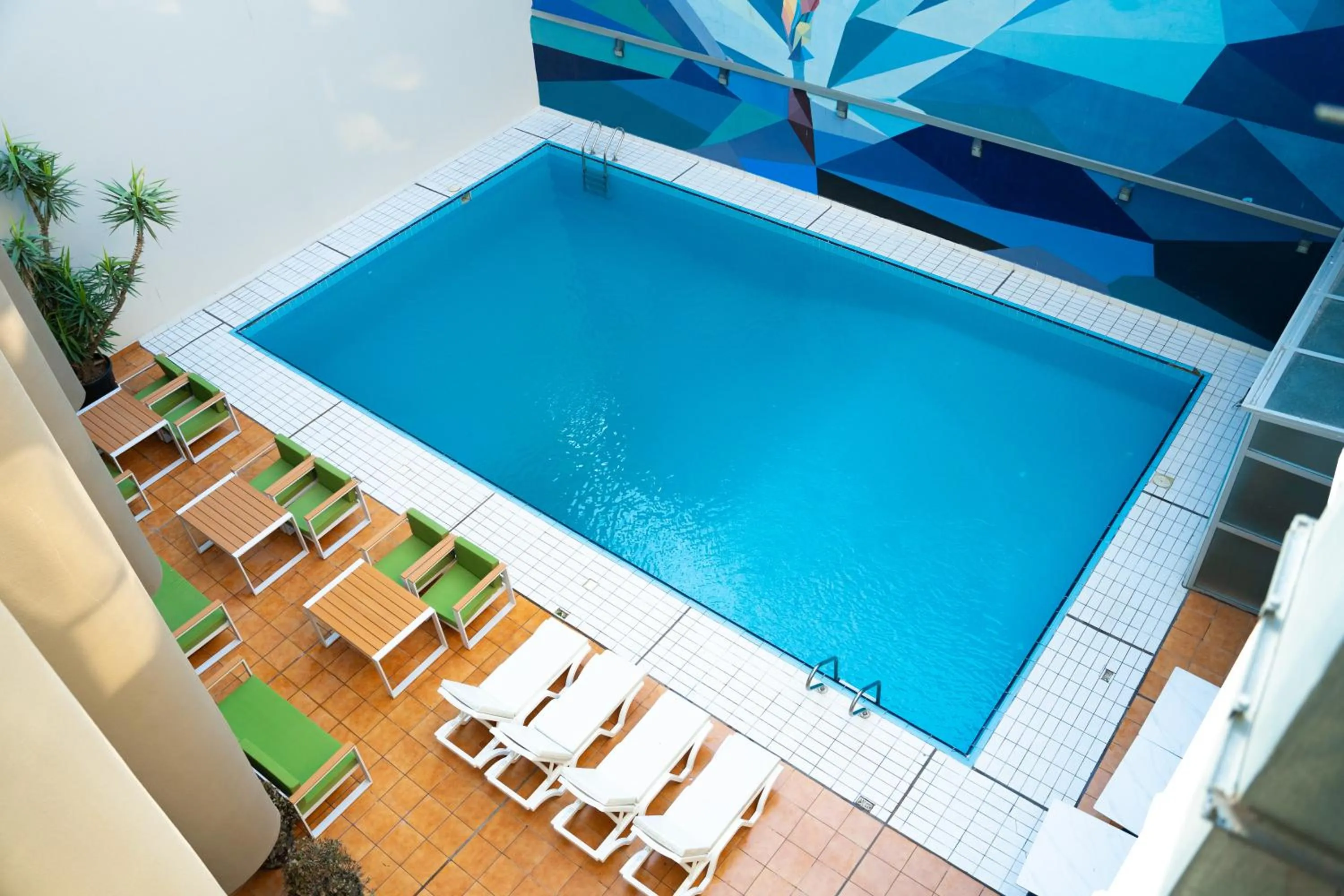 Swimming pool in Shaheen Hotel Baghdad