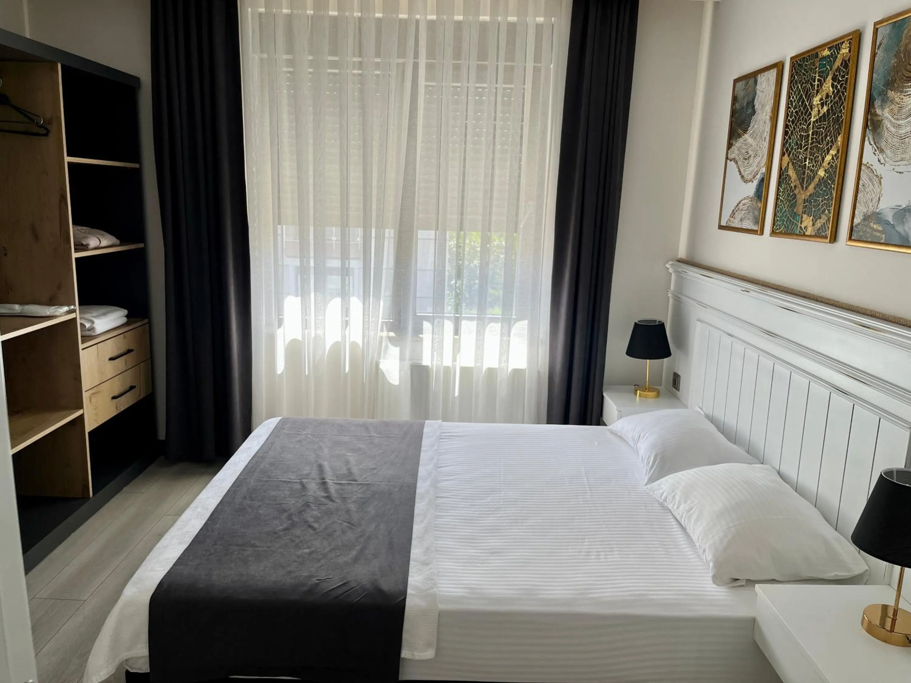 Bedroom in ELUXİO SUİTE HOTEL