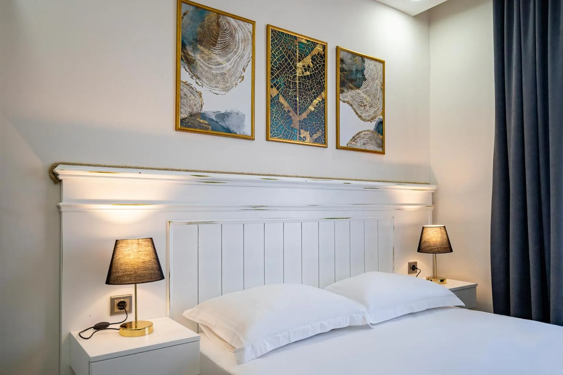 Decorative detail in ELUXİO SUİTE HOTEL