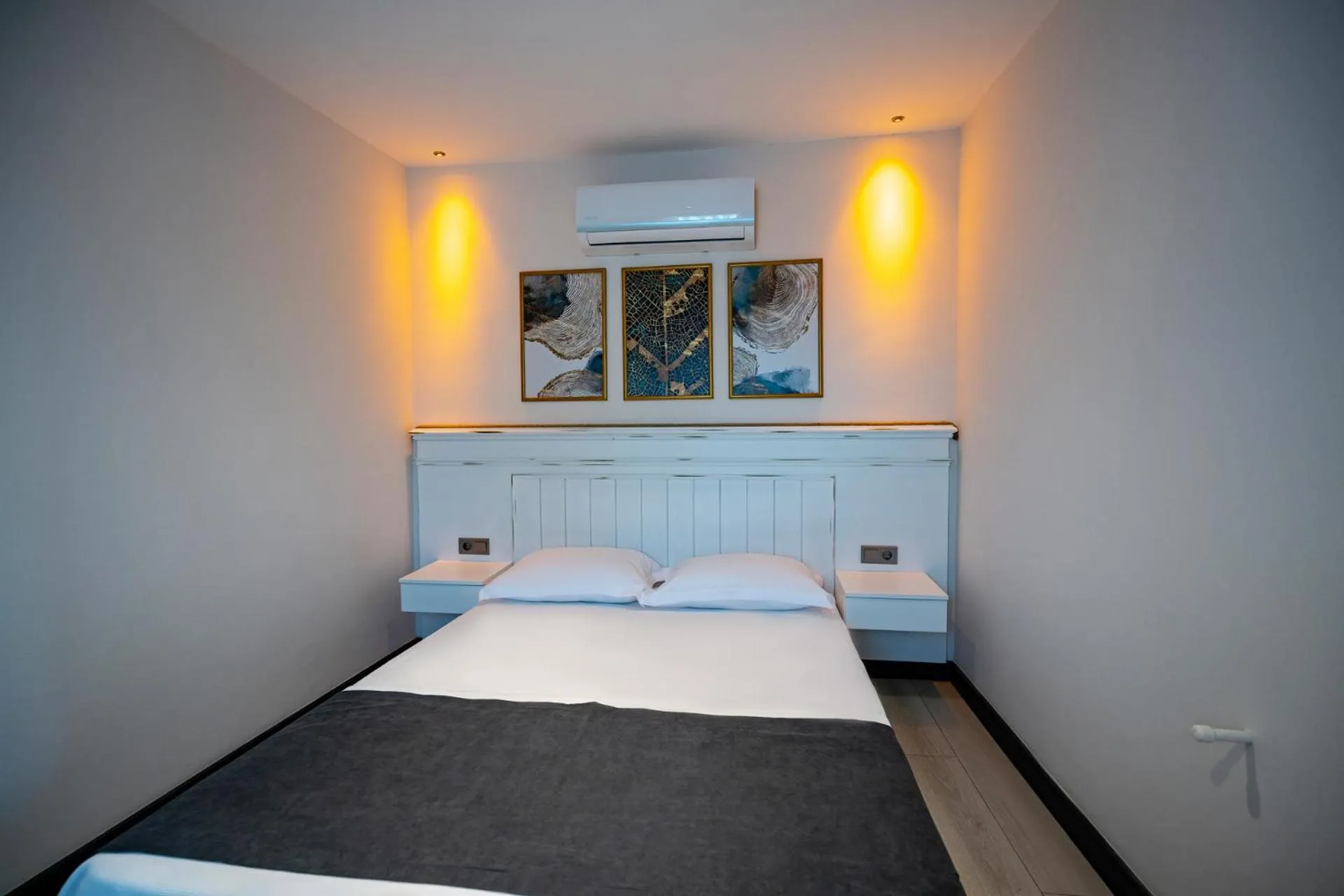 Bedroom in ELUXİO SUİTE HOTEL