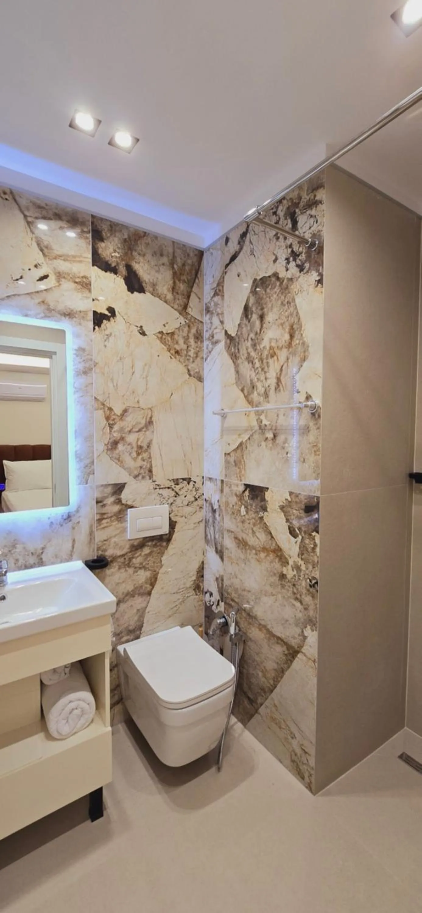 Bathroom in Arkle Apartments 2