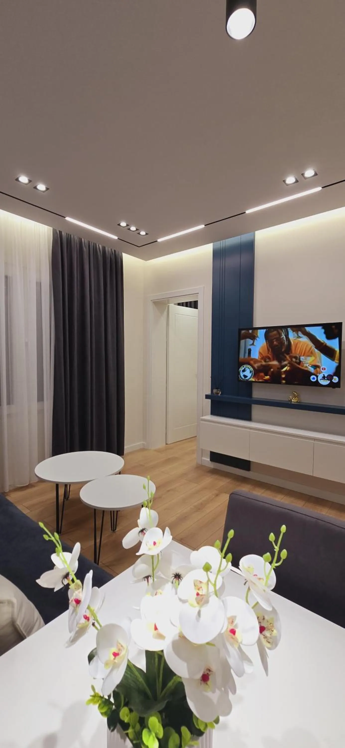 TV and multimedia in Arkle Apartments 2