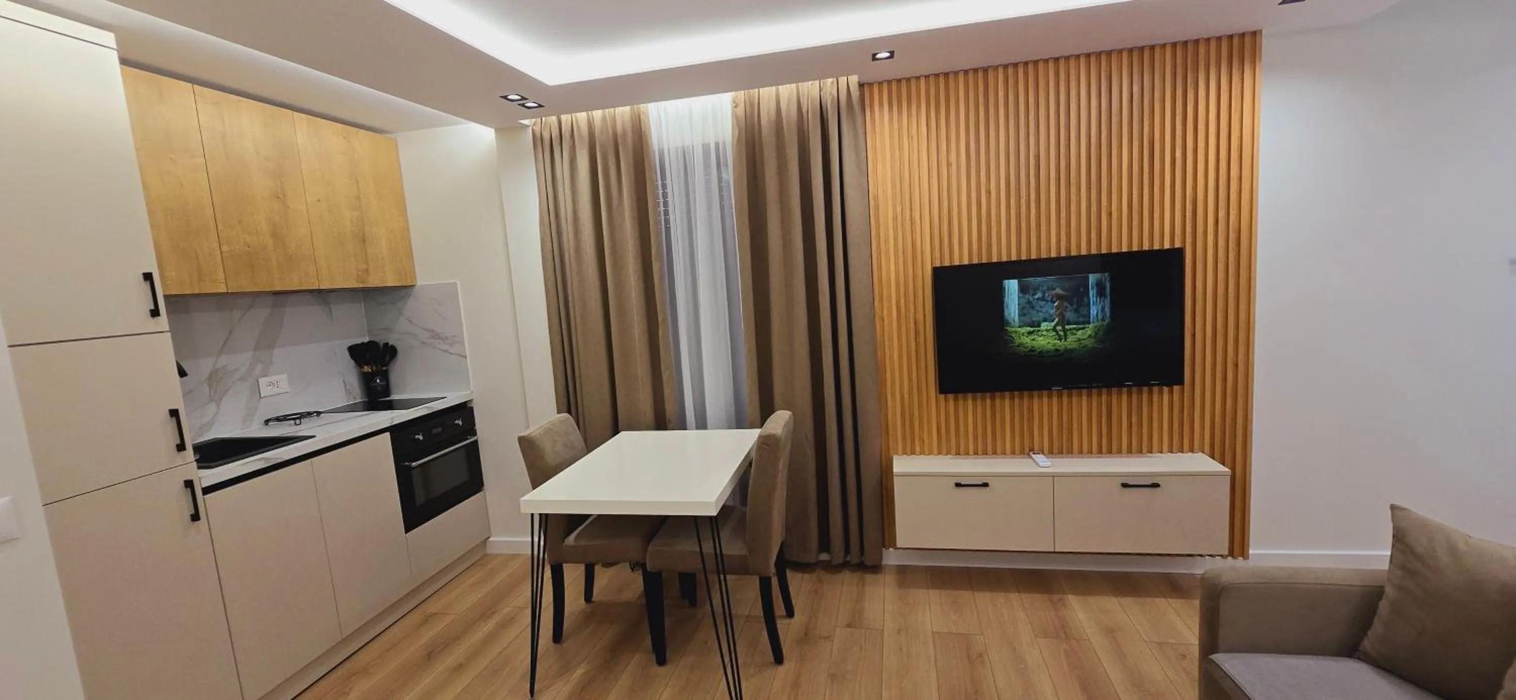 TV and multimedia in Arkle Apartments 2