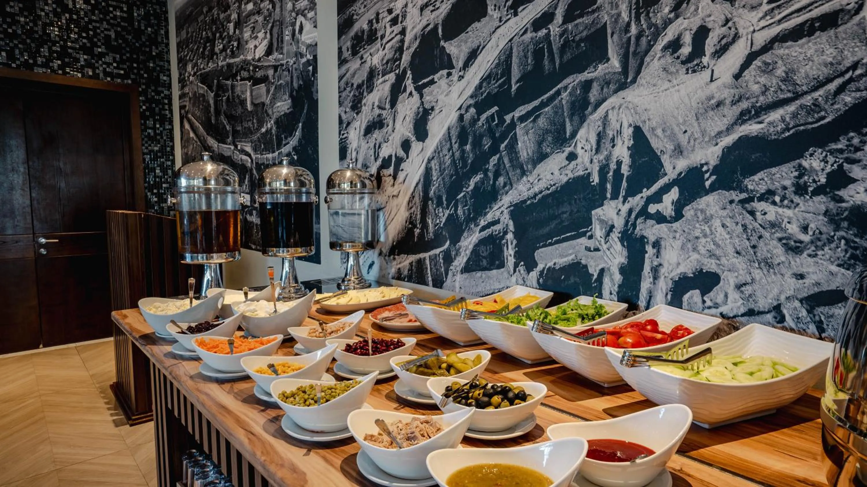 Buffet breakfast in Gori Inn