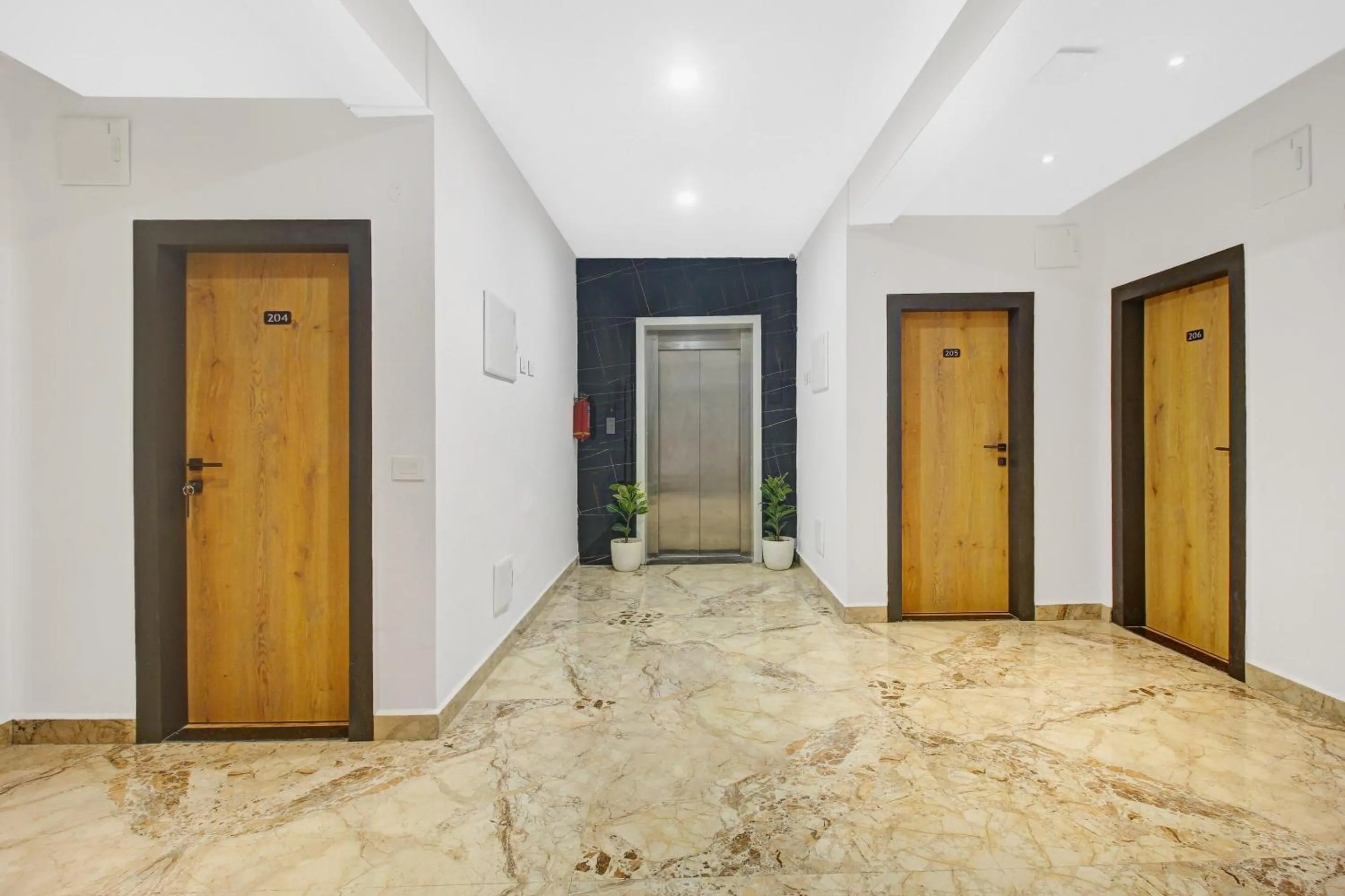 Lobby or reception in Super Townhouse OAK Hitec City Near Image Hospital