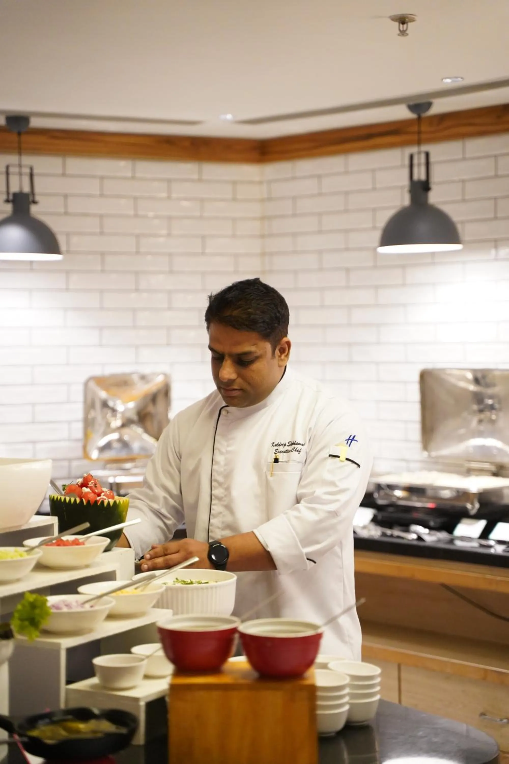 Buffet breakfast in Holiday Inn Express & Suites Jaipur Gopalpura by IHG