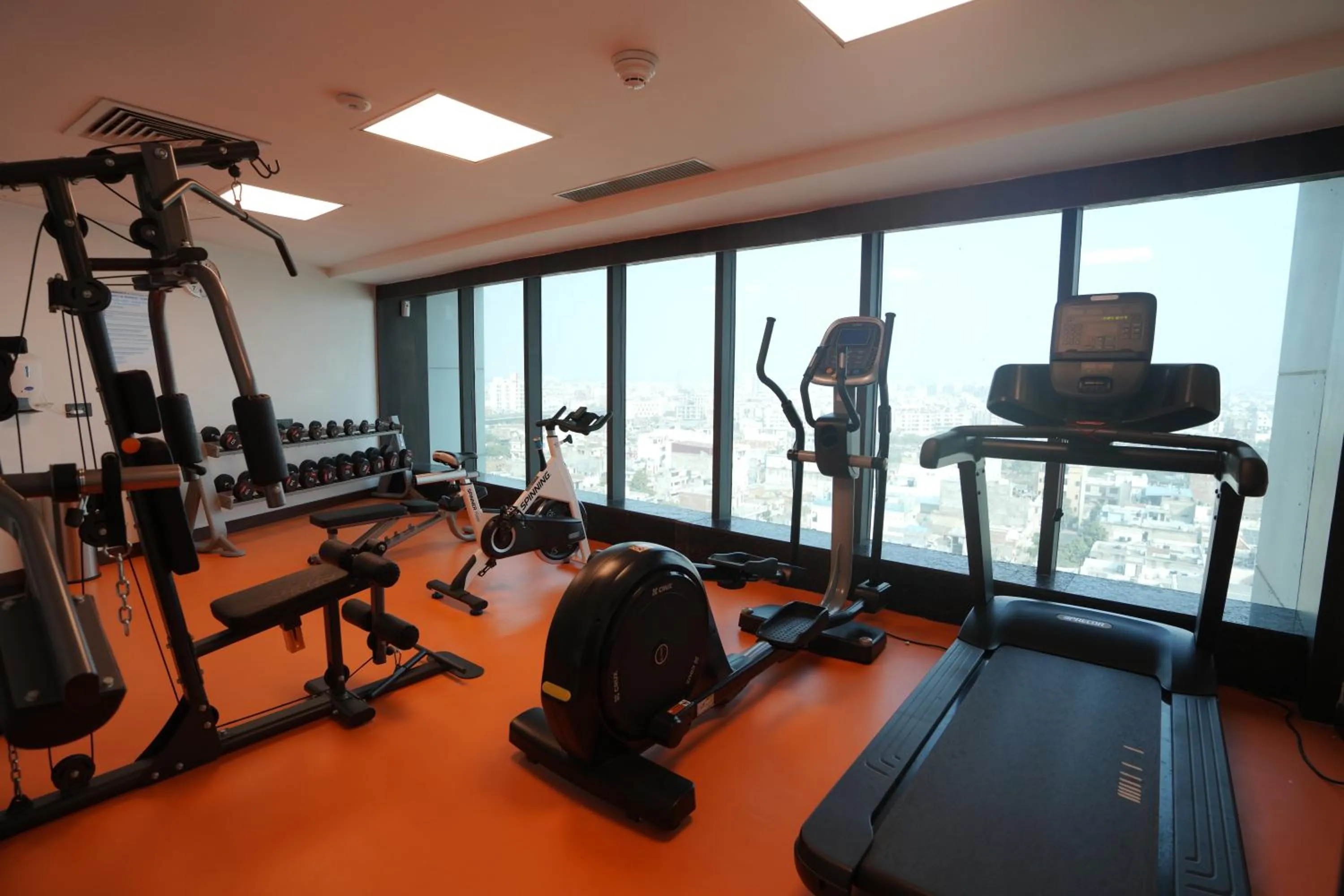 Fitness centre/facilities in Holiday Inn Express & Suites Jaipur Gopalpura by IHG