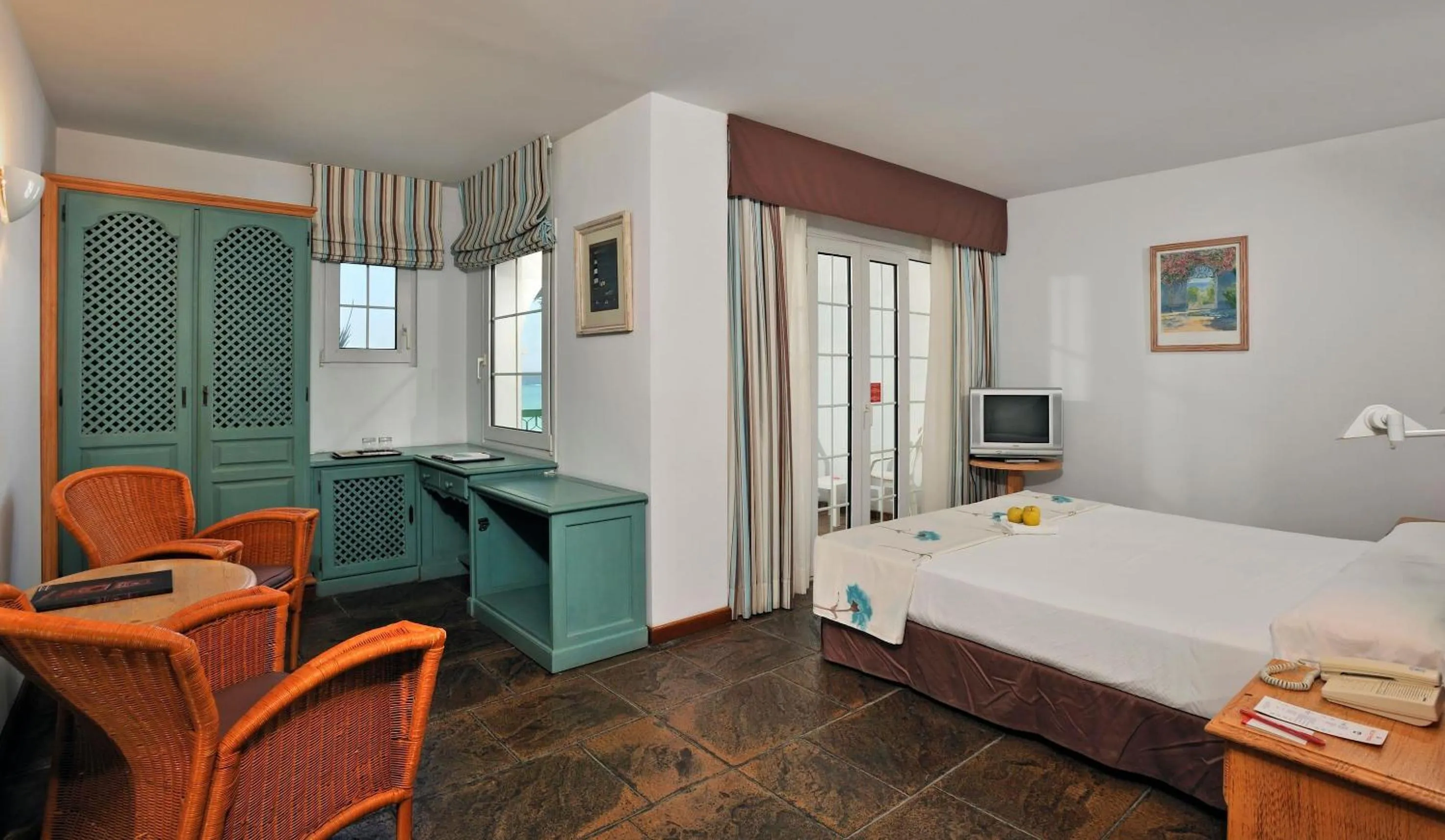 Bedroom, Bed in Sol Los Fenicios