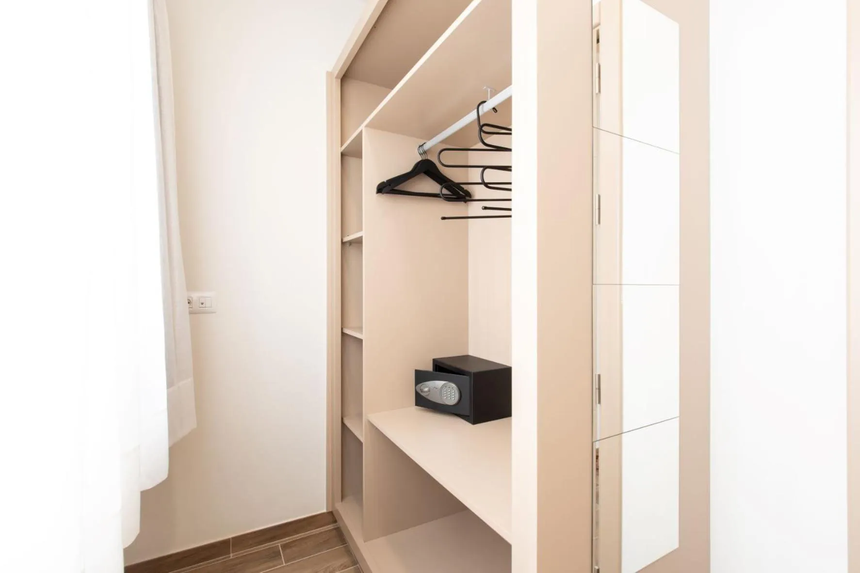 safe in Suncanarias Hotel Adeje Plaza