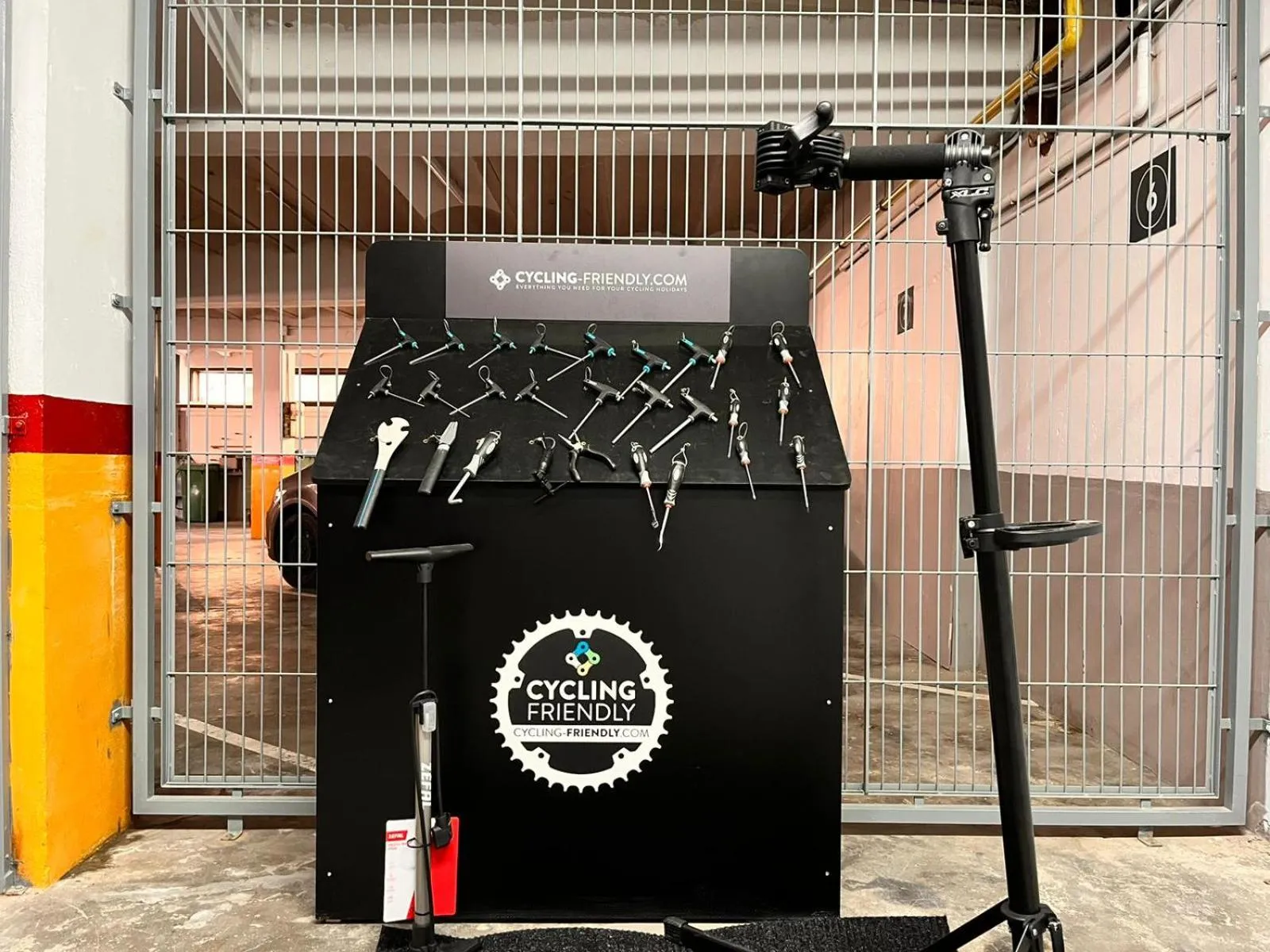 Cycling in Hotel Lloret Santa Rosa by Pierre & Vacances