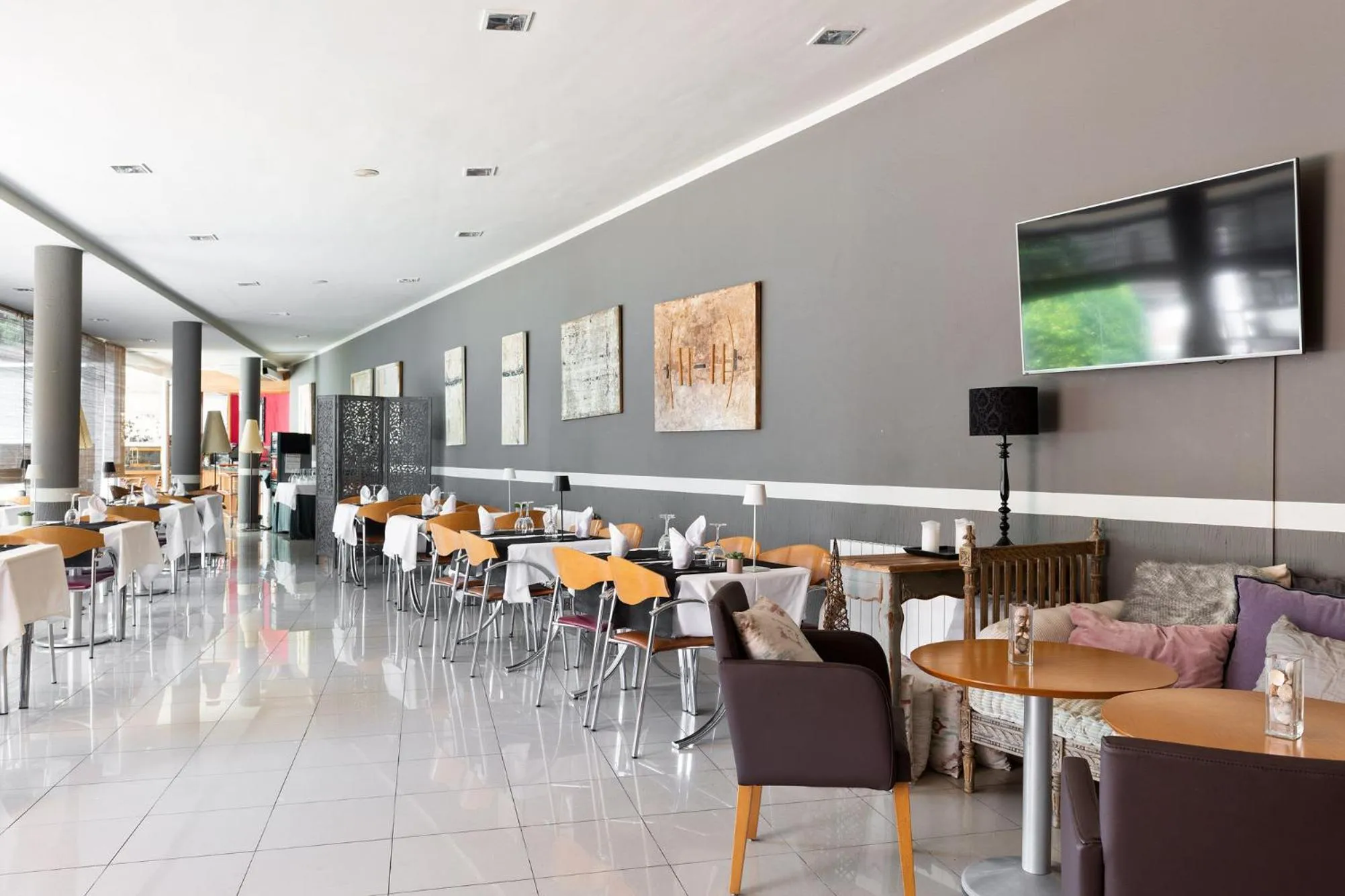 Restaurant/places to eat in PARK SEDO Aparthotel