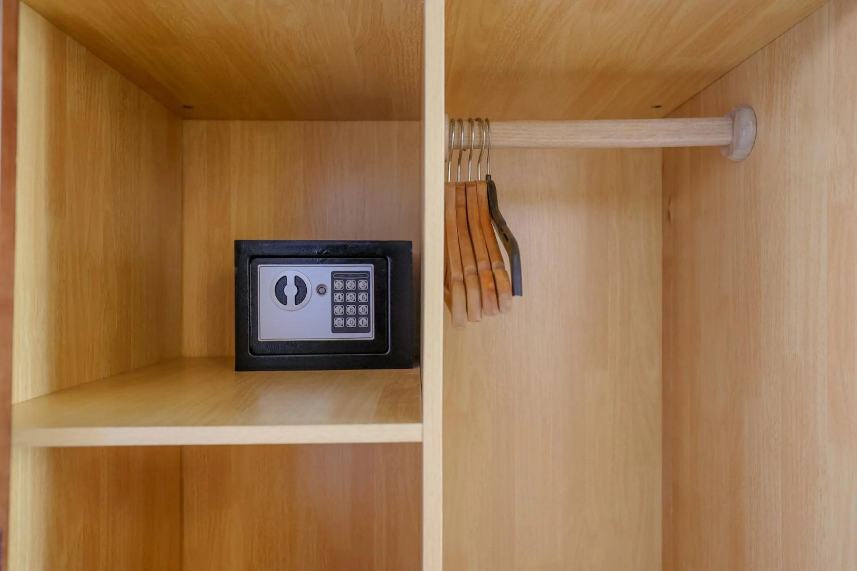 safe in Ahola Thoddoo, Maldives