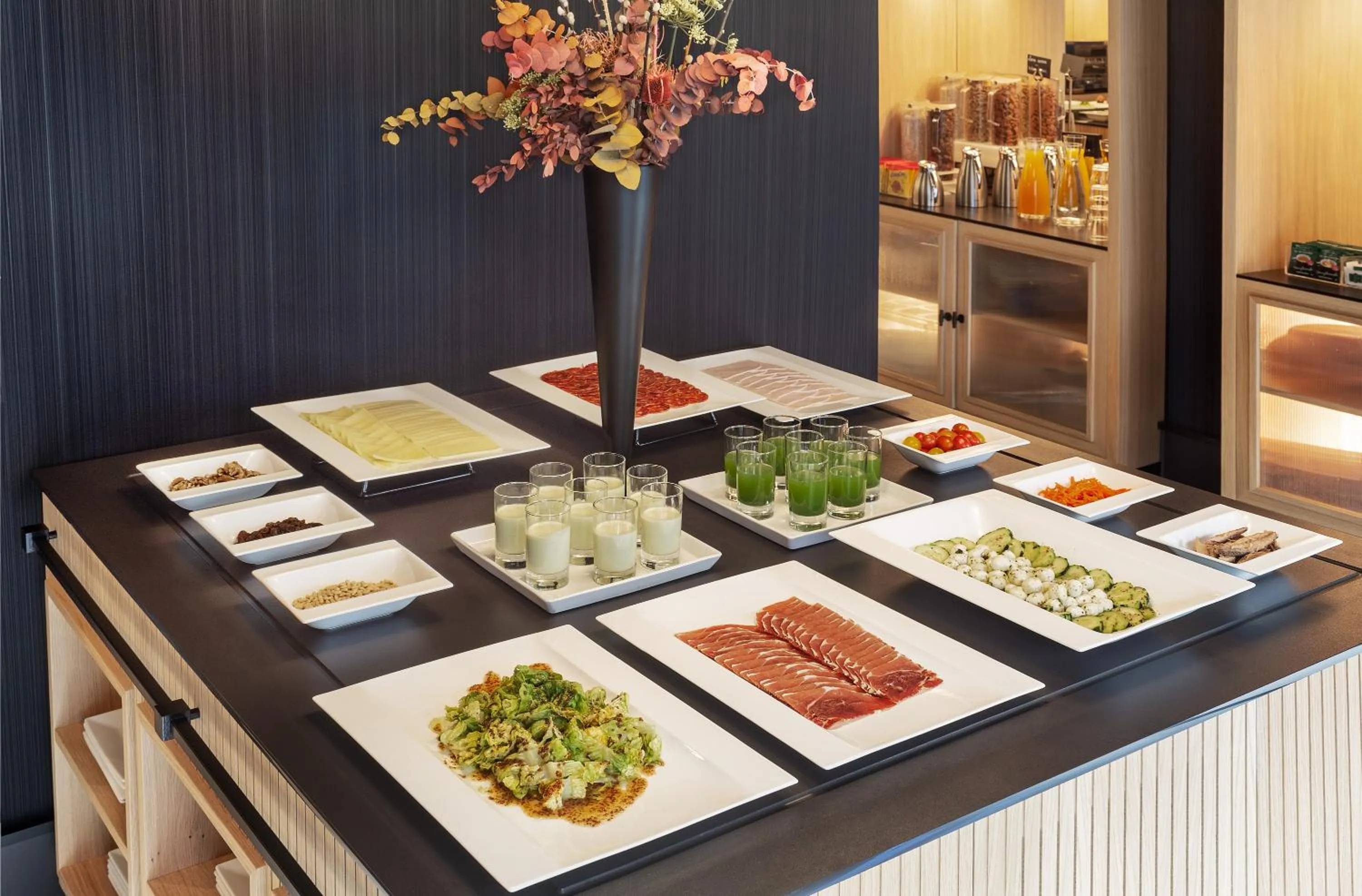 Buffet breakfast in Francisco I Boutique