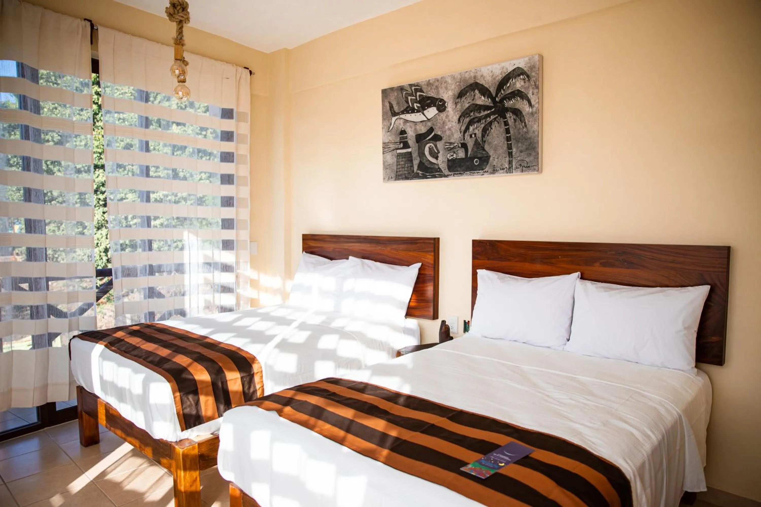 Photo of the whole room, Bed in Hotel Santa Cruz Punta Zicatela