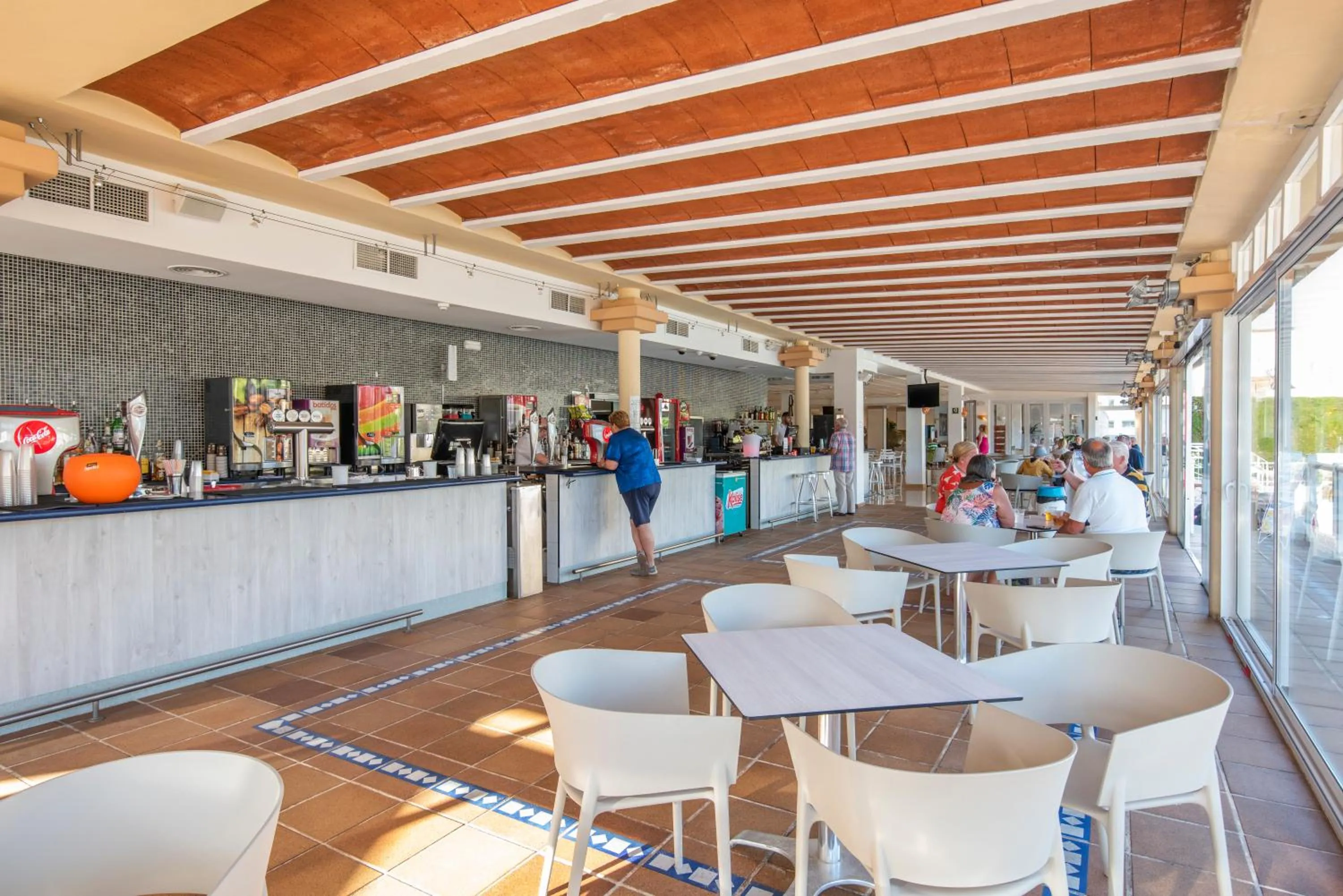 Lounge or bar in Hotel Caribe IBIZA