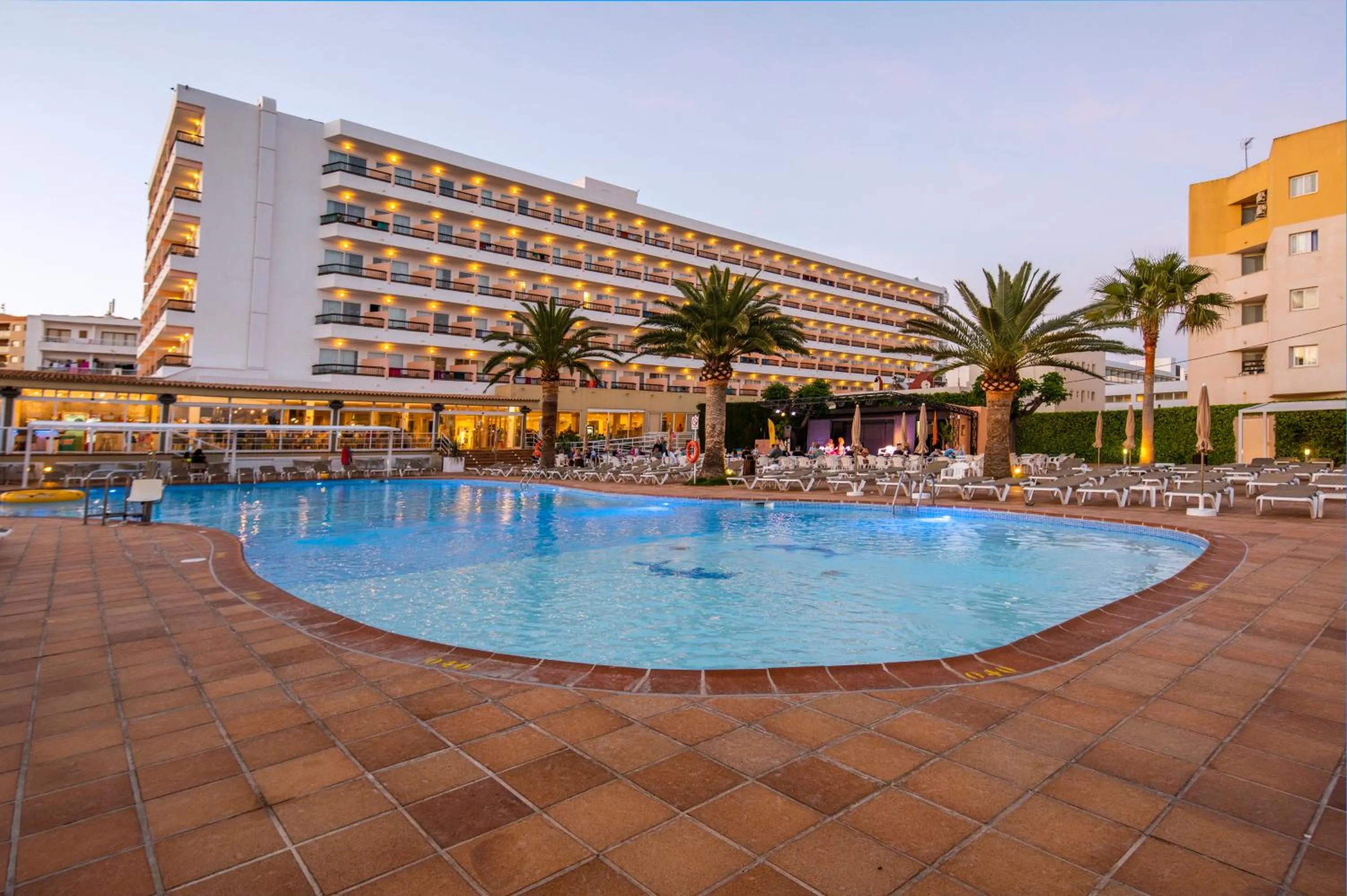 Swimming pool in Hotel Caribe IBIZA