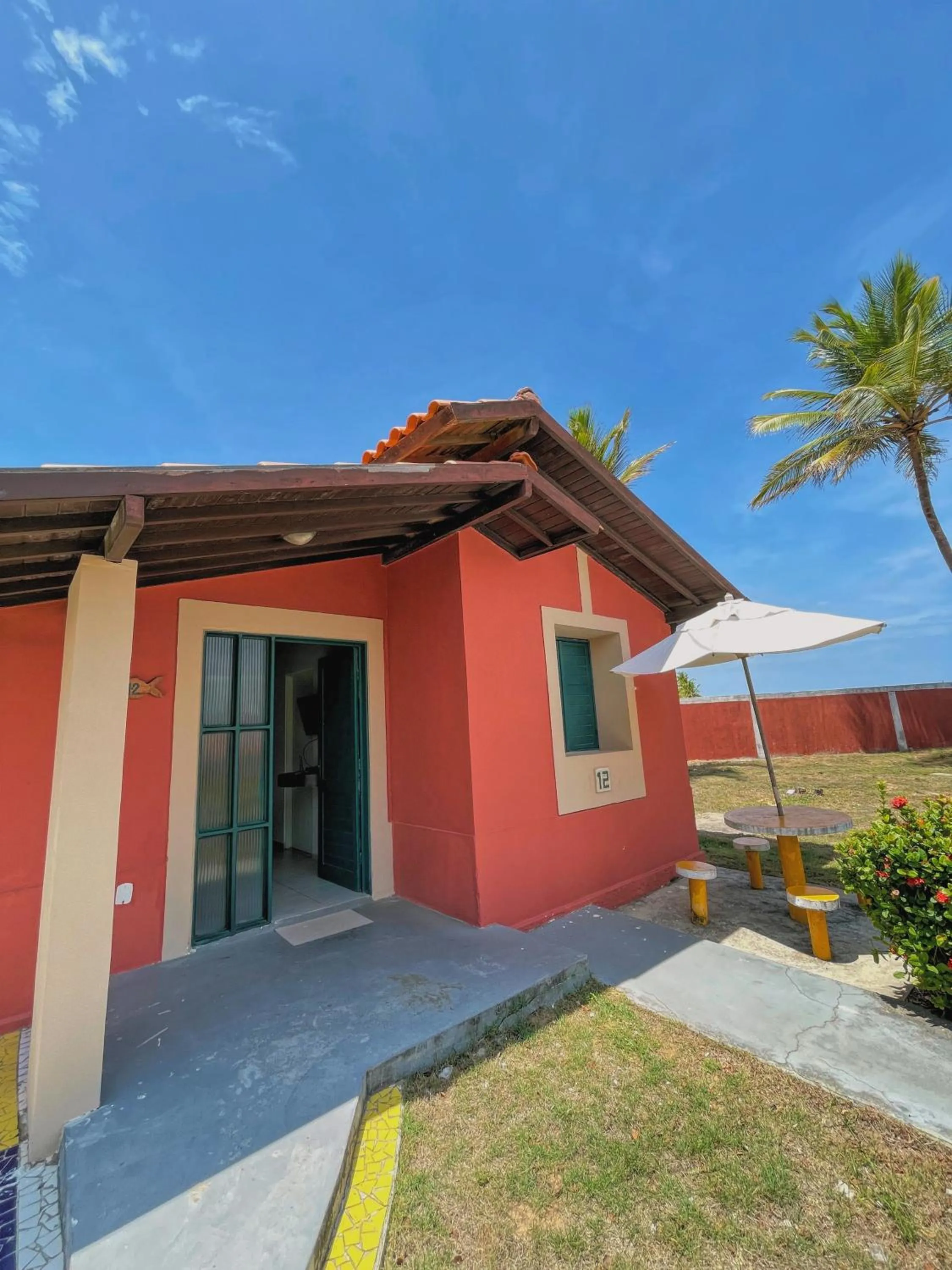 Property building in Pousada Paradise