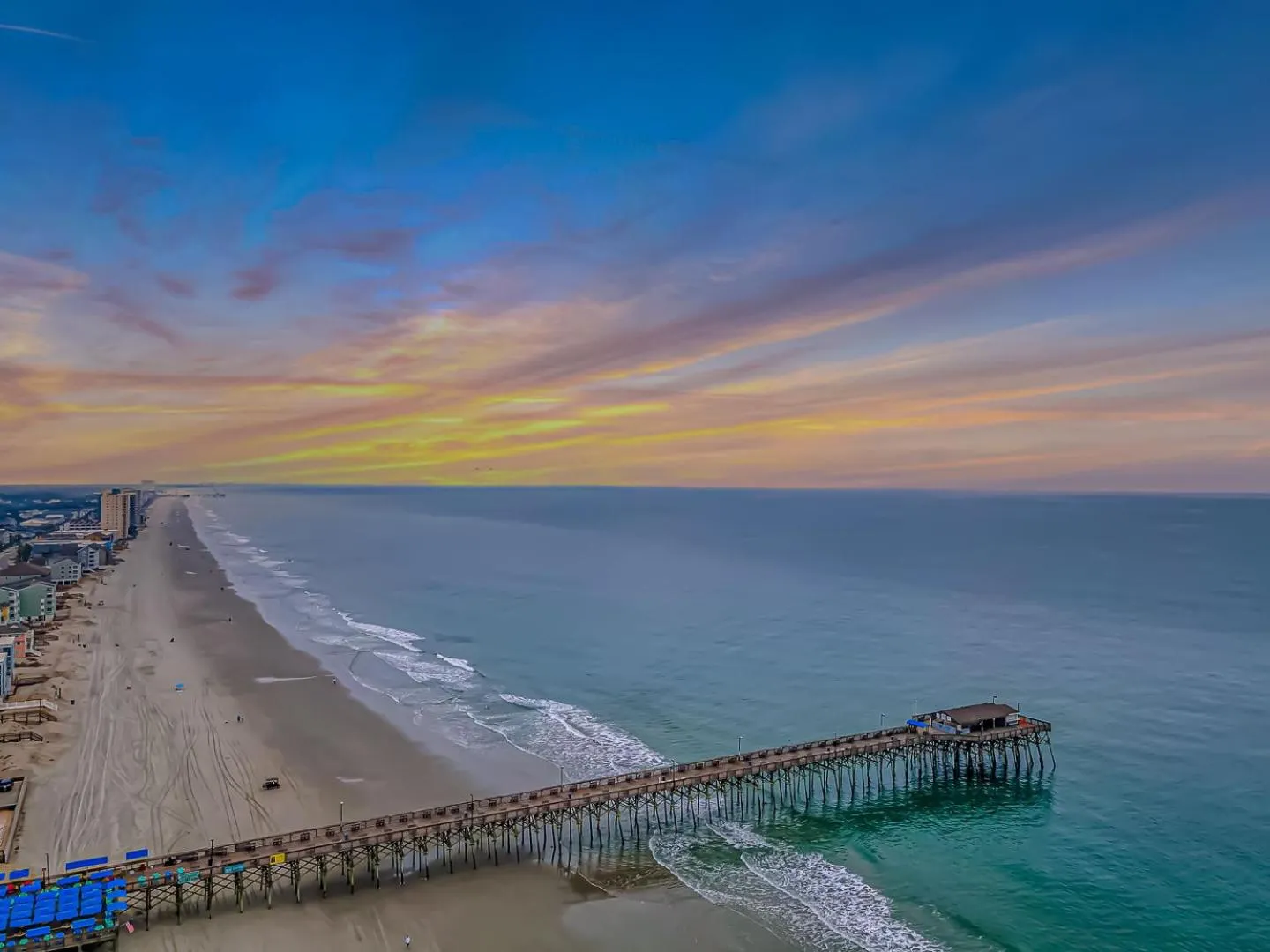 125 Atlantic Avenue Unit F - Pet Friendly! Walk To The Beach and Pier! 1BR -1BA - Sleeps 2-4 guests!