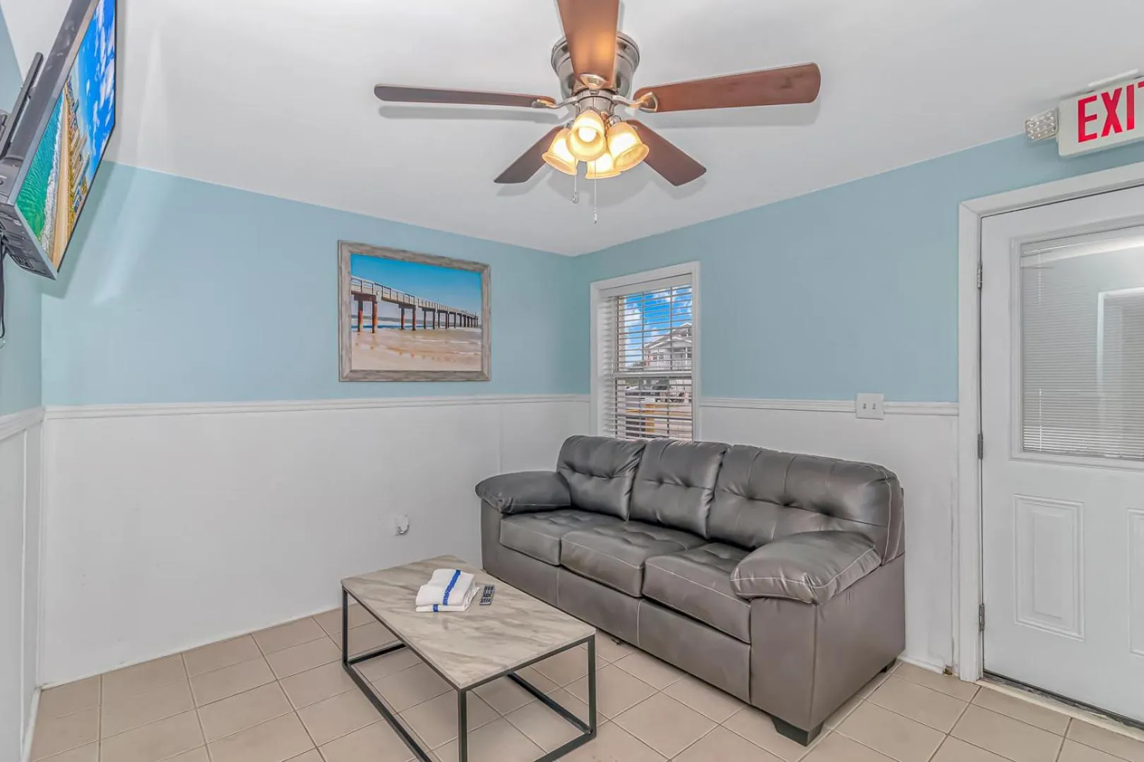 125 Atlantic Avenue Unit F - Pet Friendly! Walk To The Beach and Pier! 1BR -1BA - Sleeps 2-4 guests!