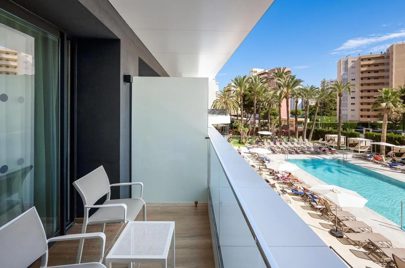 Photo of the whole room in Port Alicante City & Beach