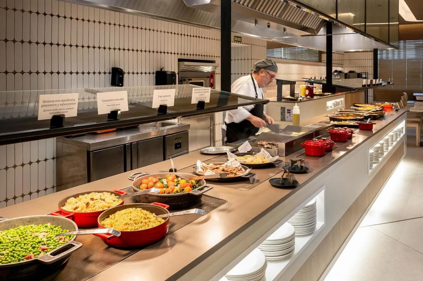 Restaurant/places to eat in Port Alicante City & Beach