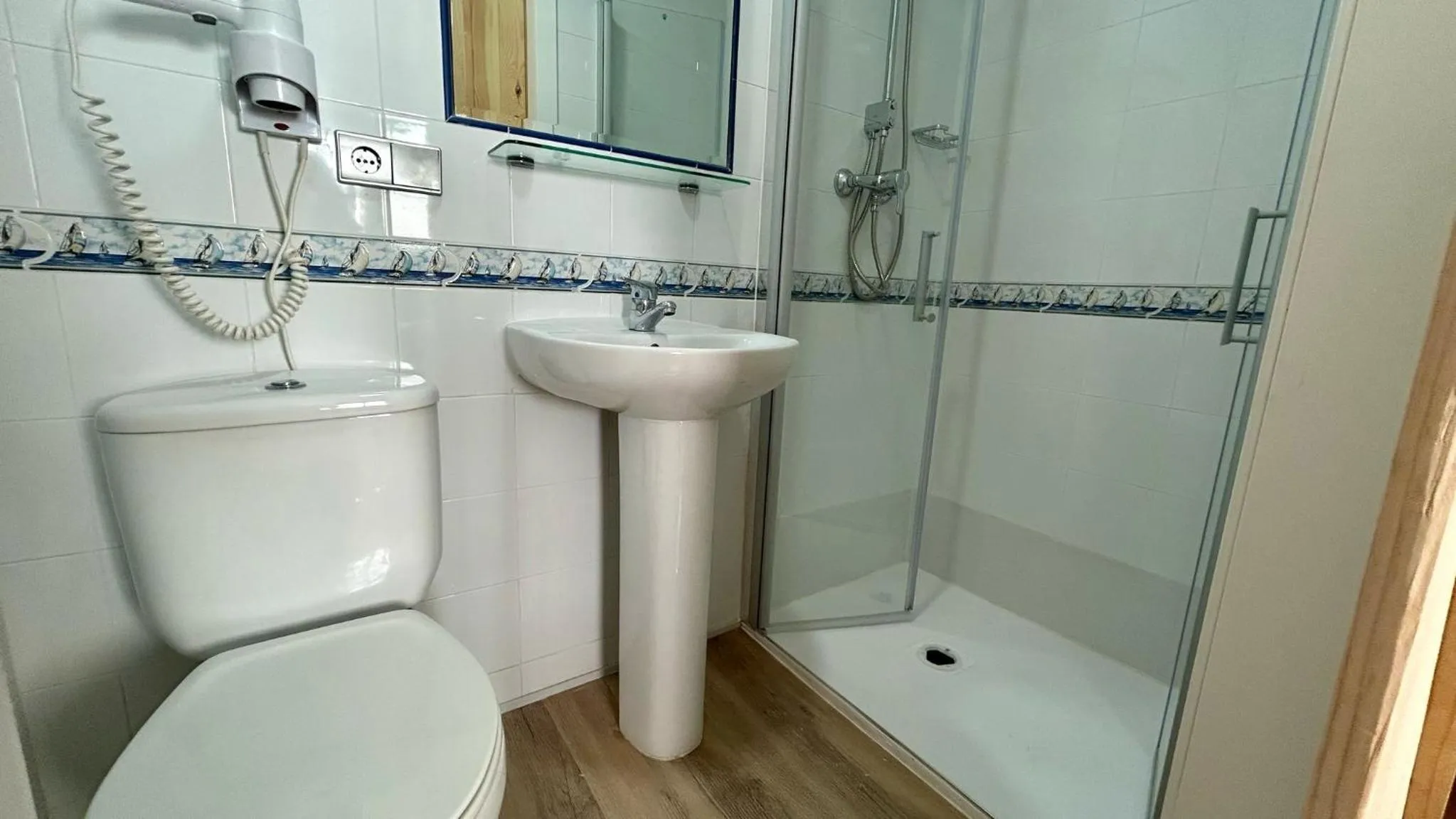 Shower in Hotel Nautico