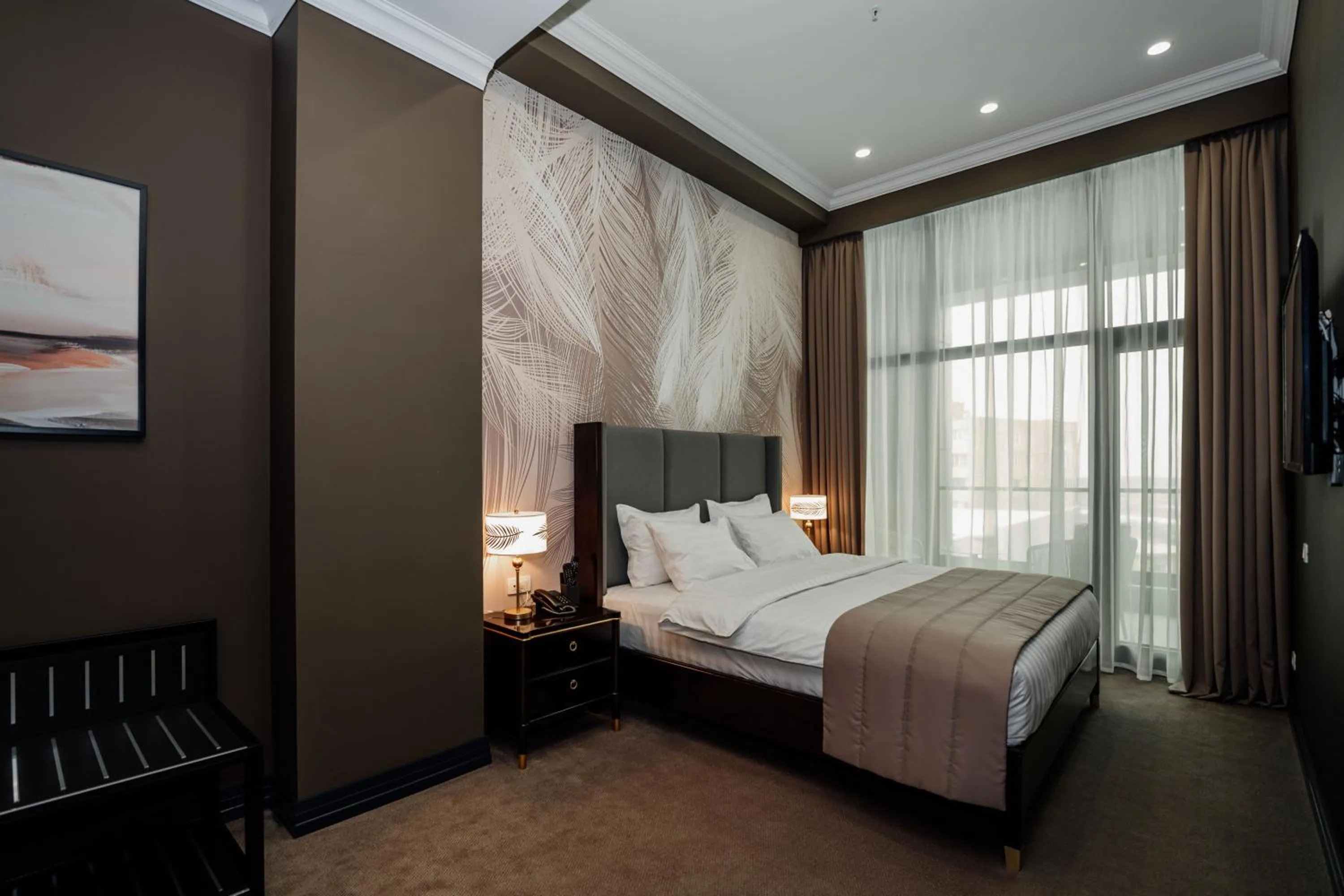 Bedroom, Bed in Hills Resort Hotel