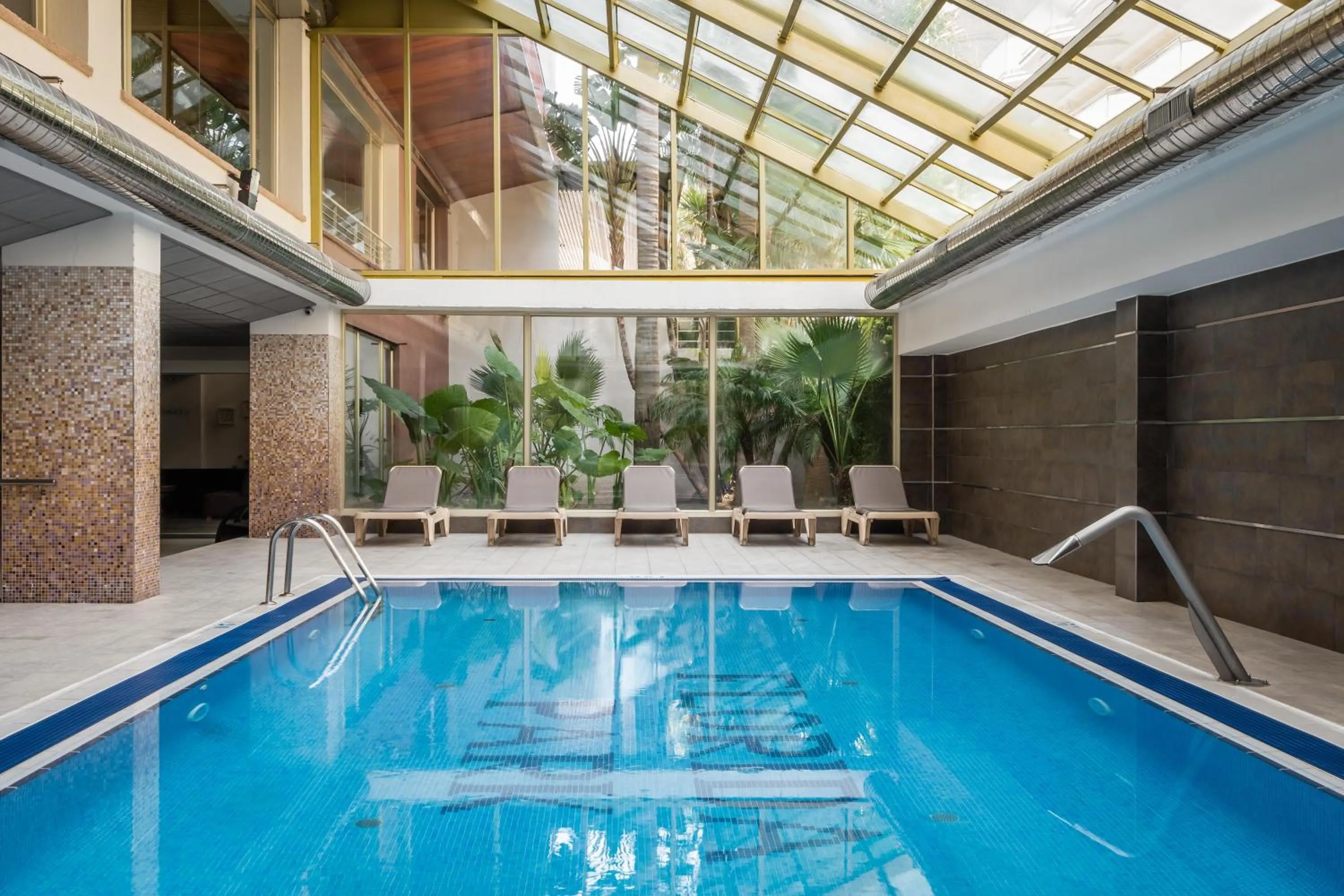 Swimming pool in ALEGRIA Florida