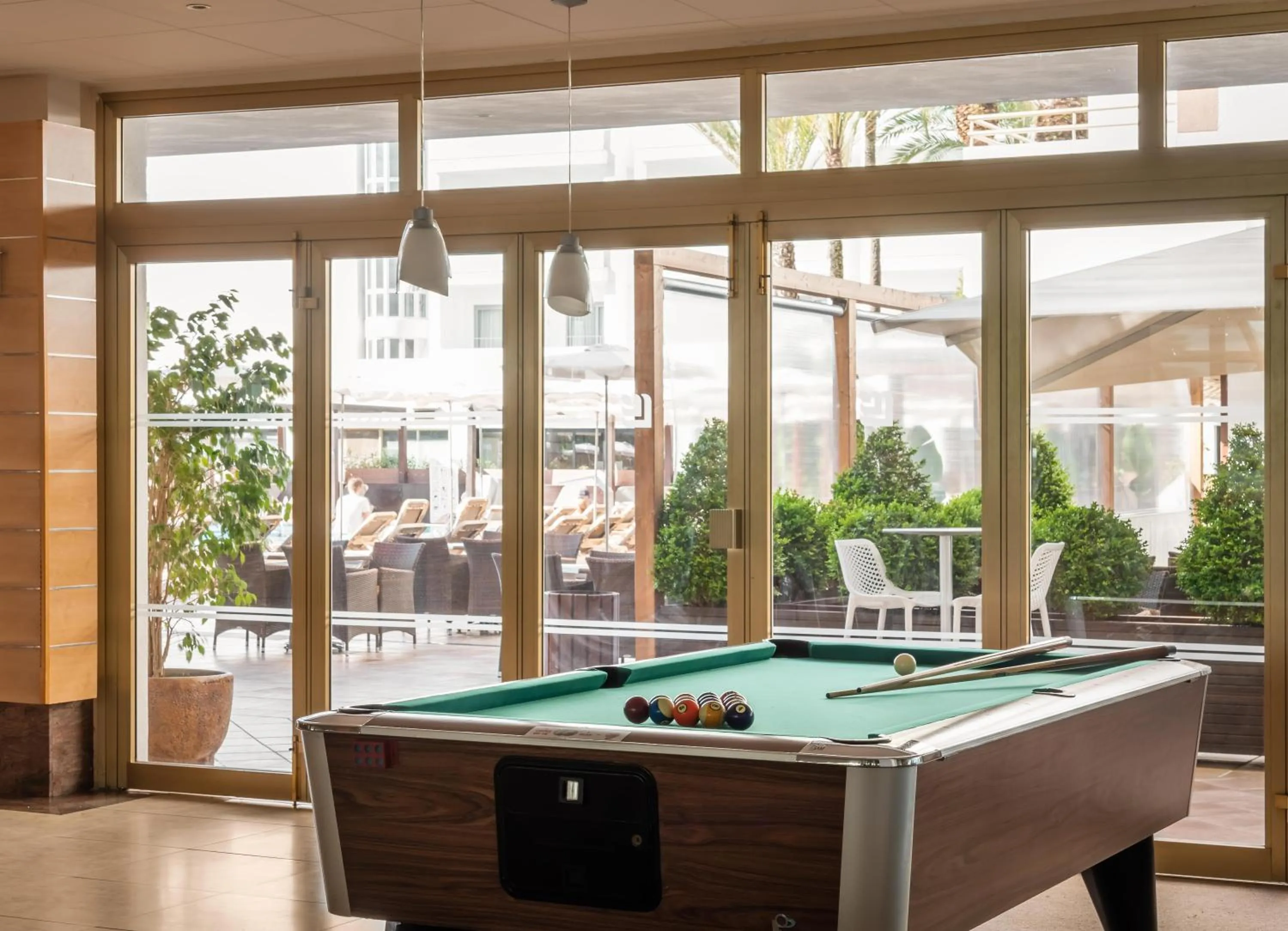 Lounge or bar in ALEGRIA Florida