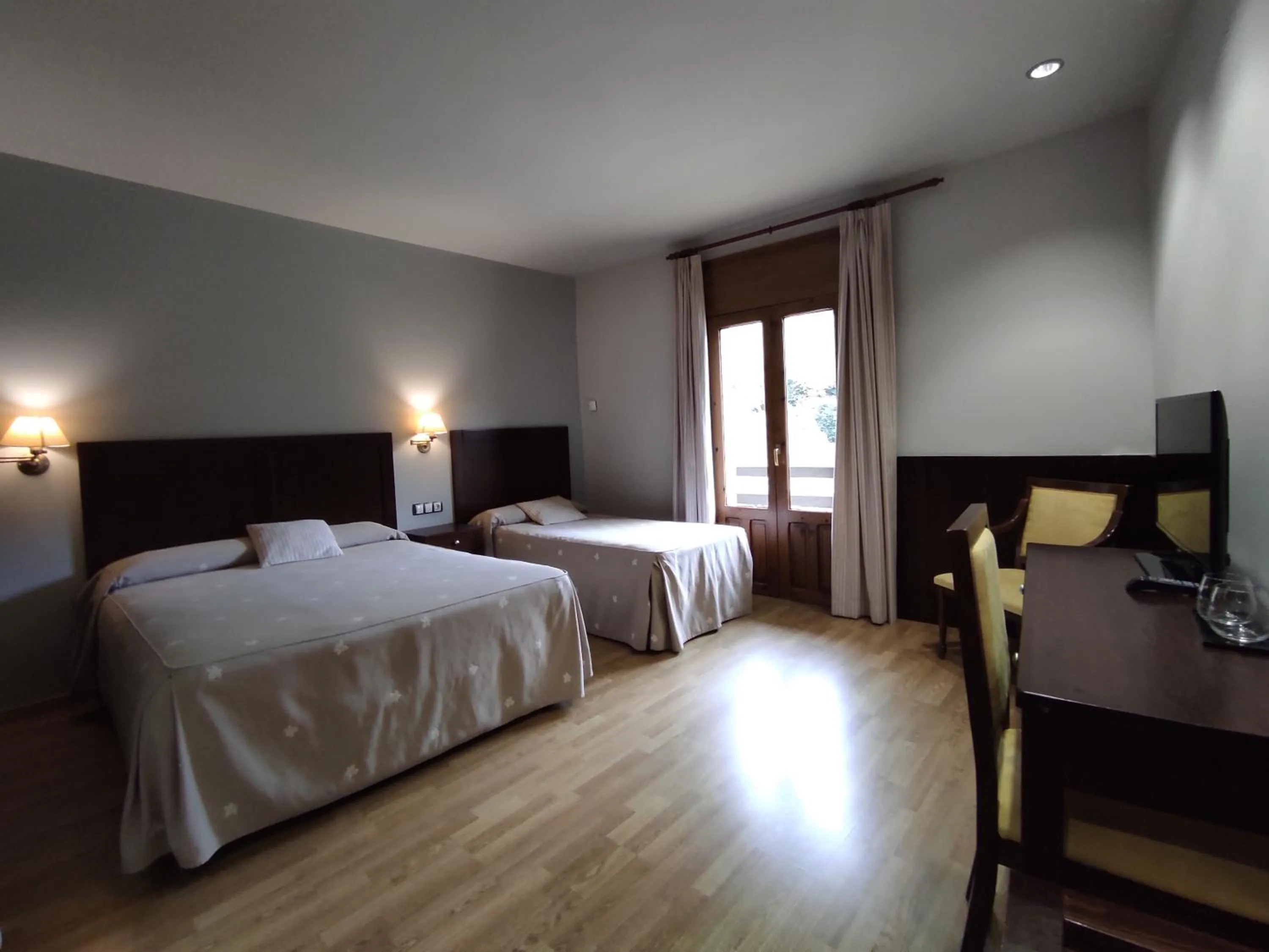 Bedroom in SNÖ Hotel Bielsa