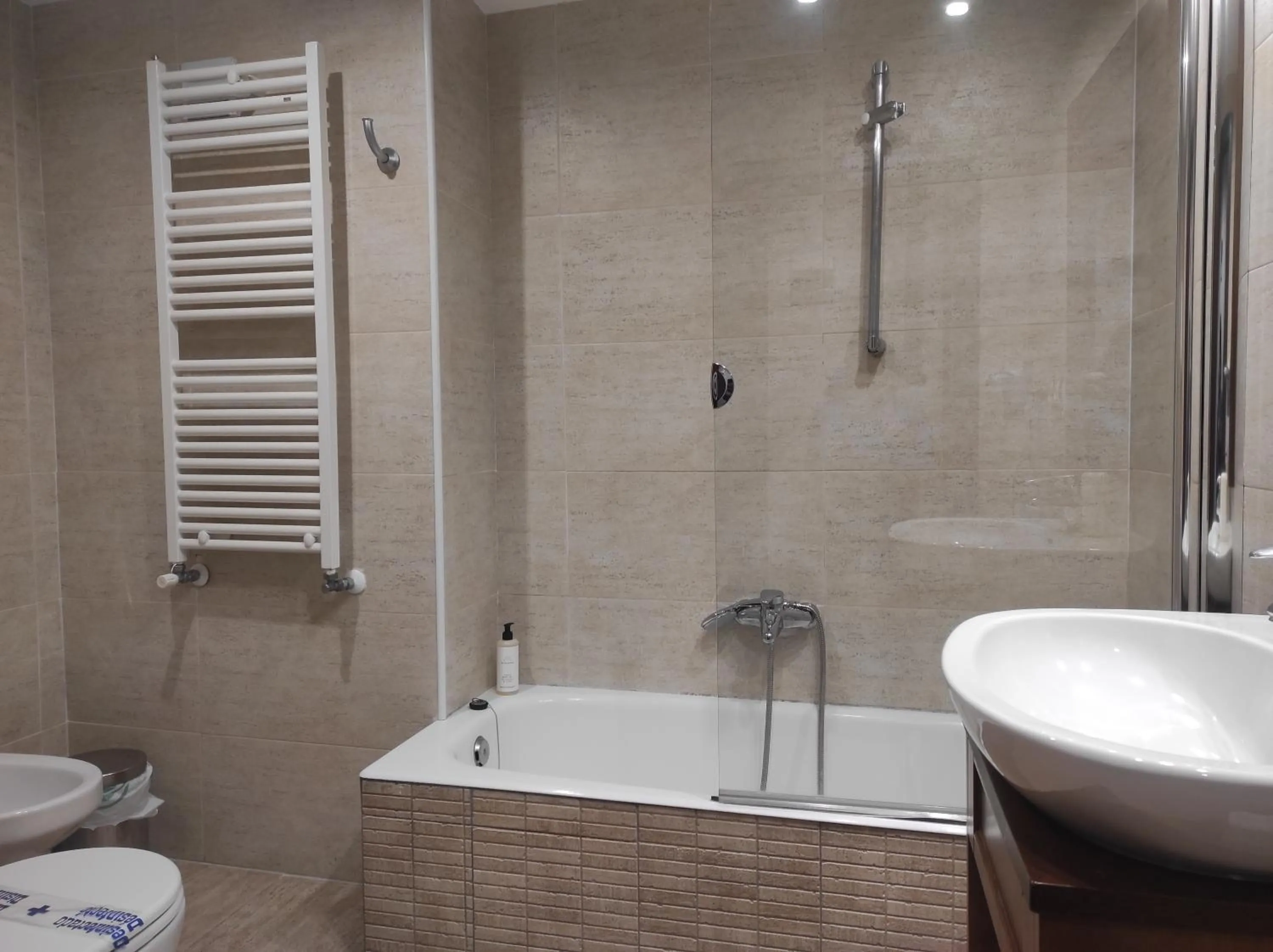 Property building in SNÖ Hotel Bielsa