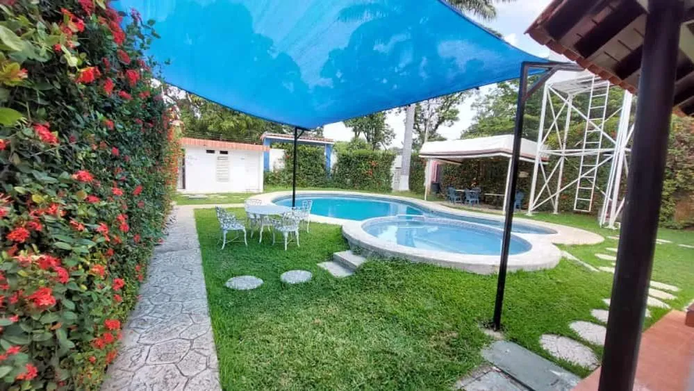 Swimming pool in Casa Kolping