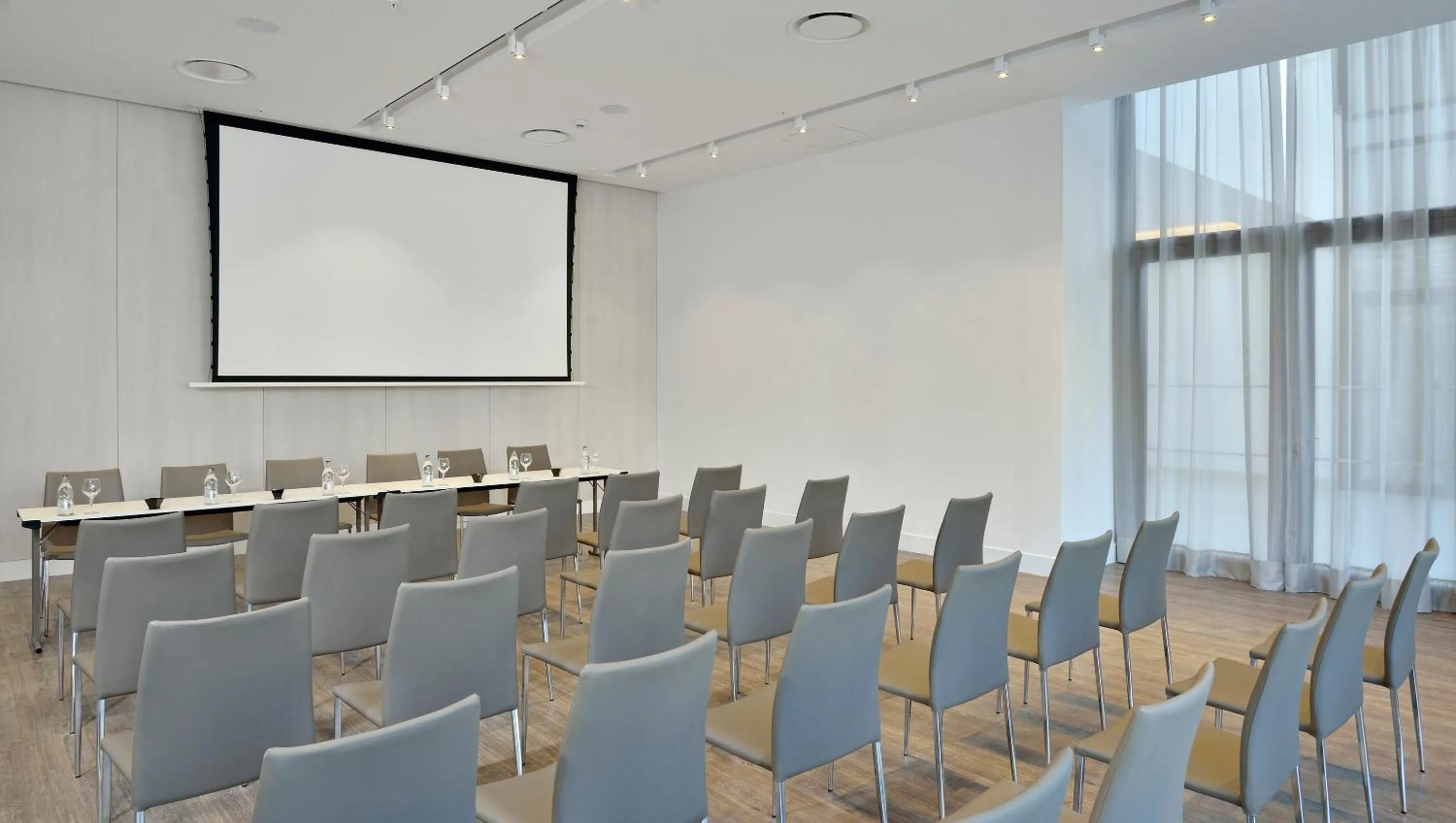 Meeting/conference room in Sol Torremolinos - Don Pablo