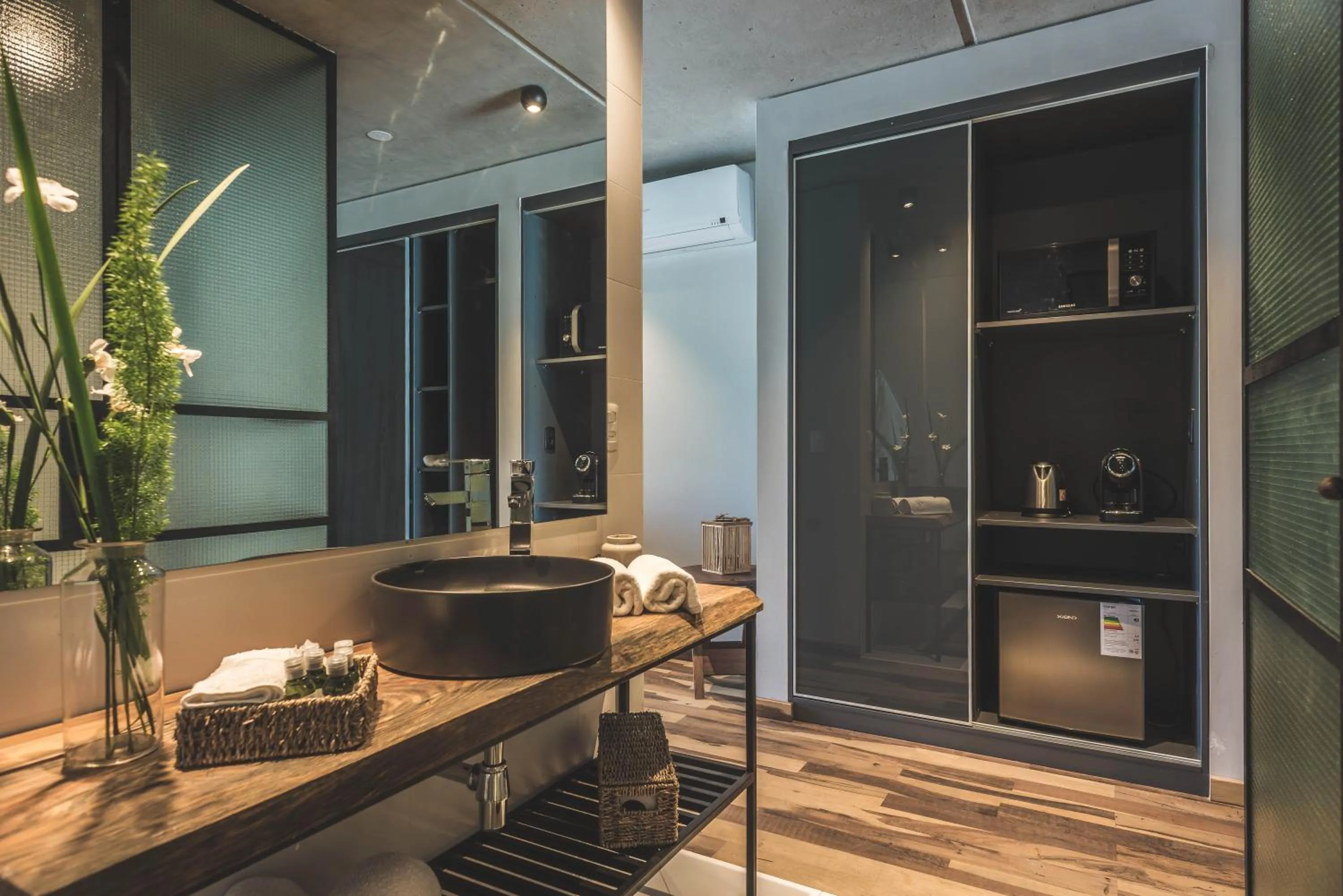 Bathroom in Be House Suites & Spa