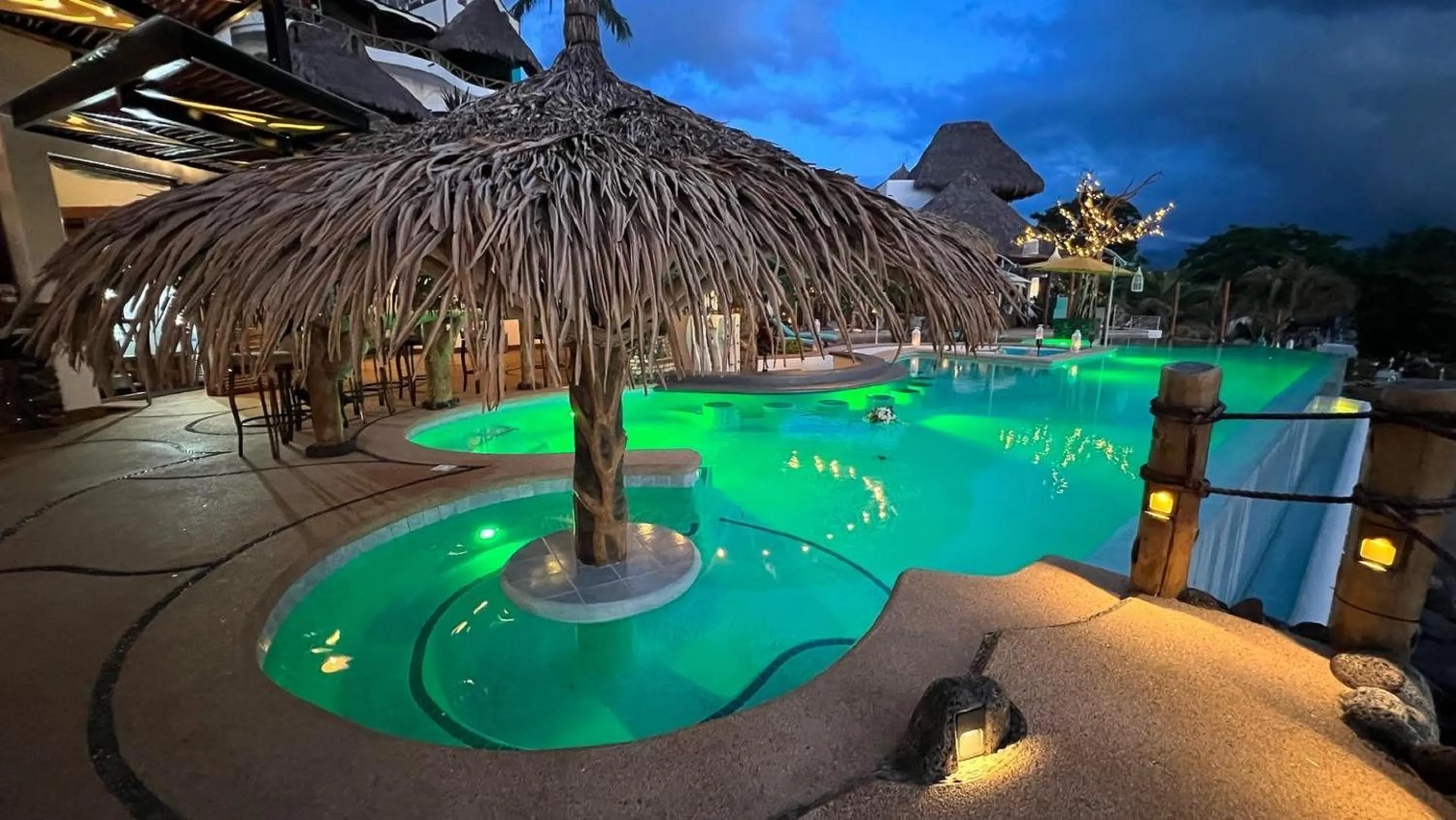 Lounge or bar in Sunset Island Villas Riviera Nayarit