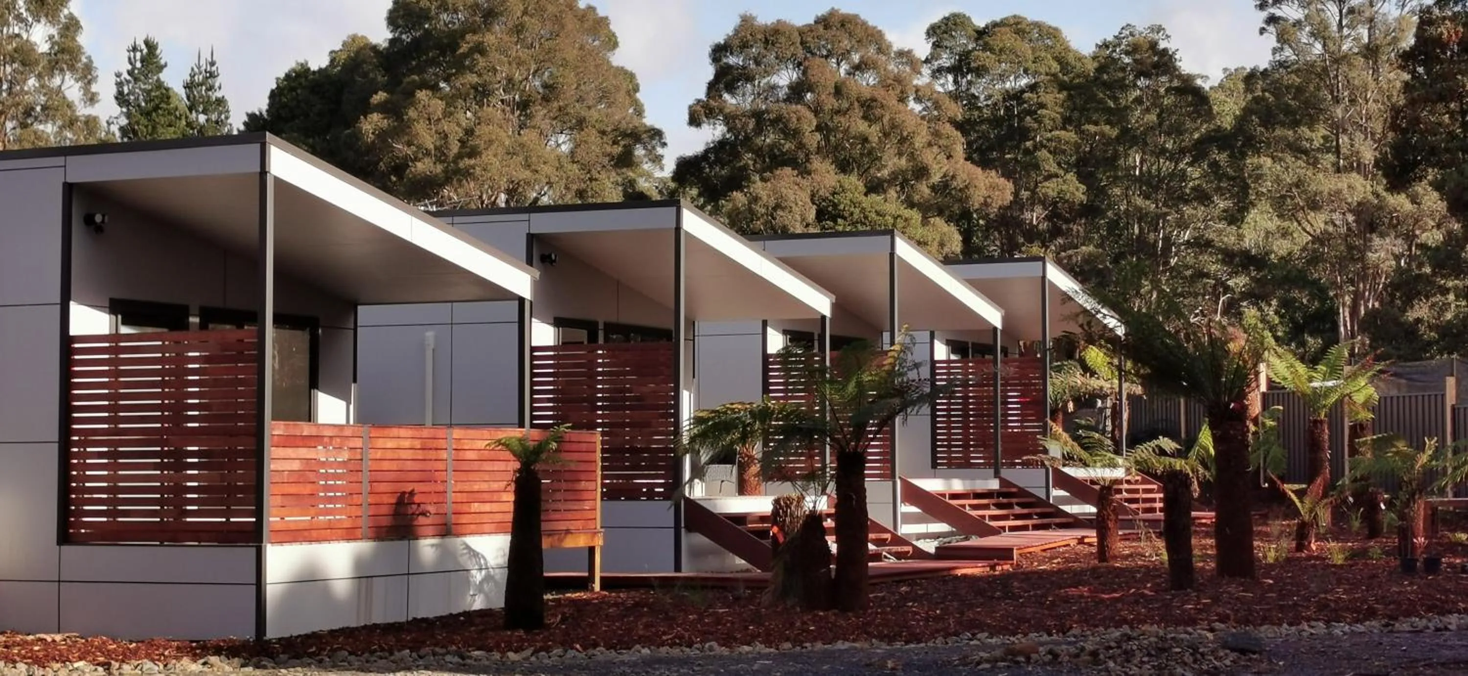 Property building in Mt Field Retreat