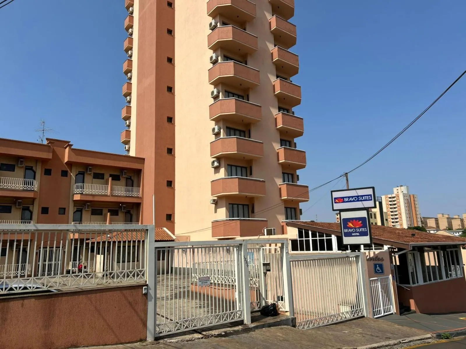 Bravo Suites São Carlos