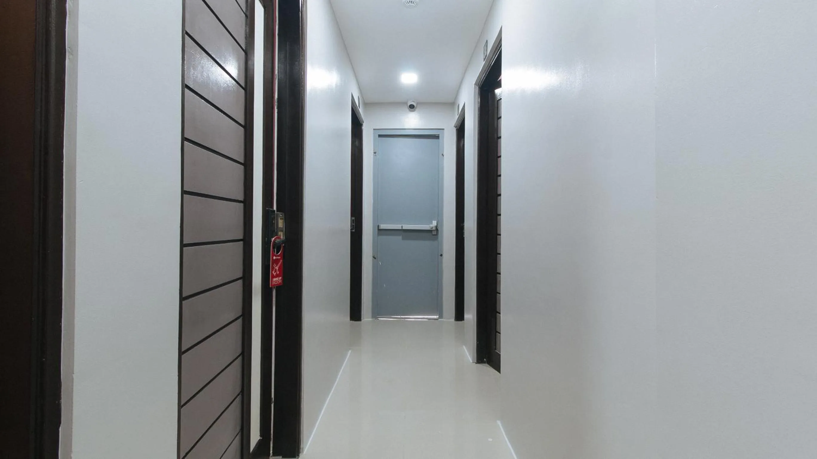 Area and facilities in RedDoorz @ El Grande Inn Santa Cruz Manila