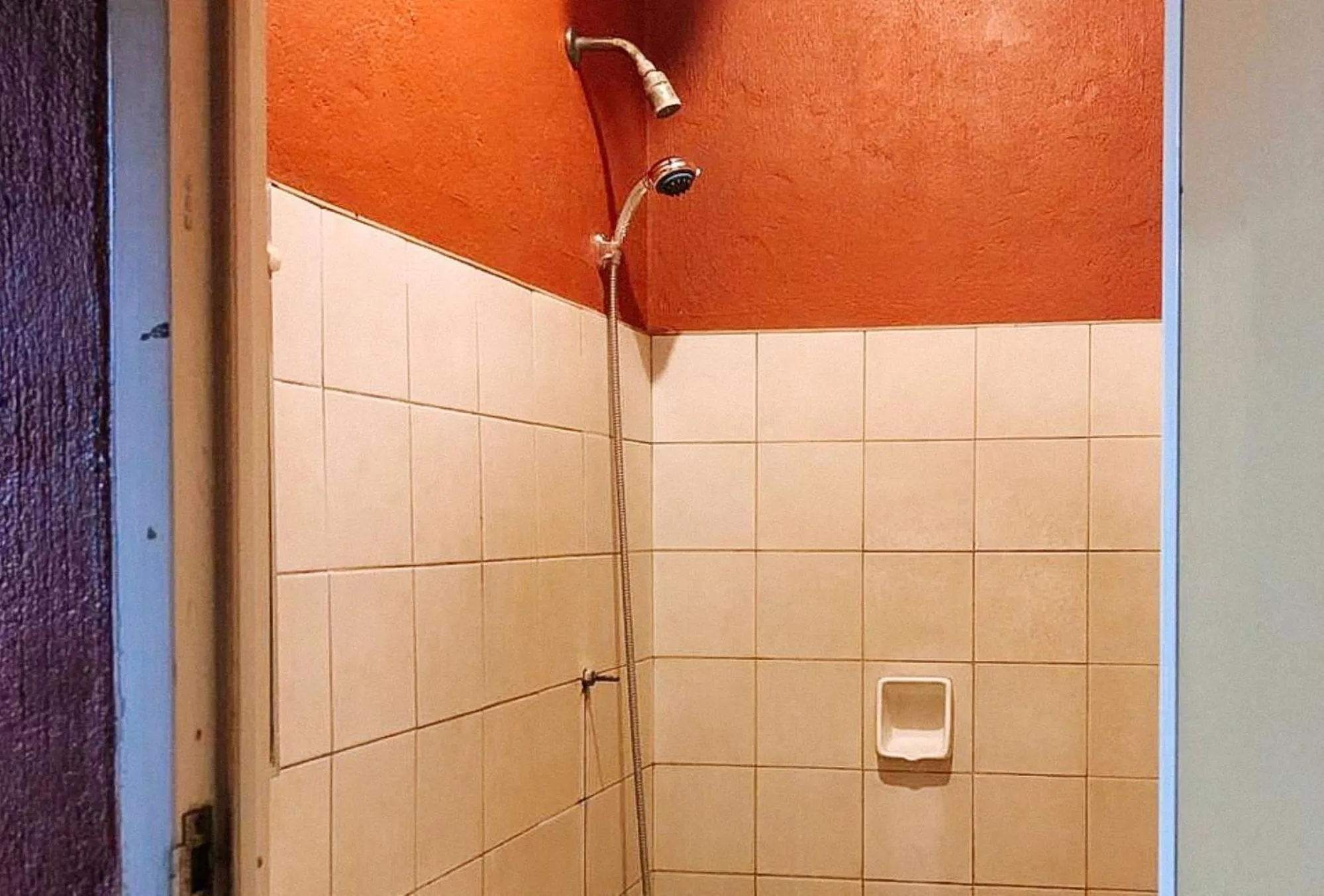 Bathroom in Maro Bianco's Inn Lubao Pampanga by RedDoorz