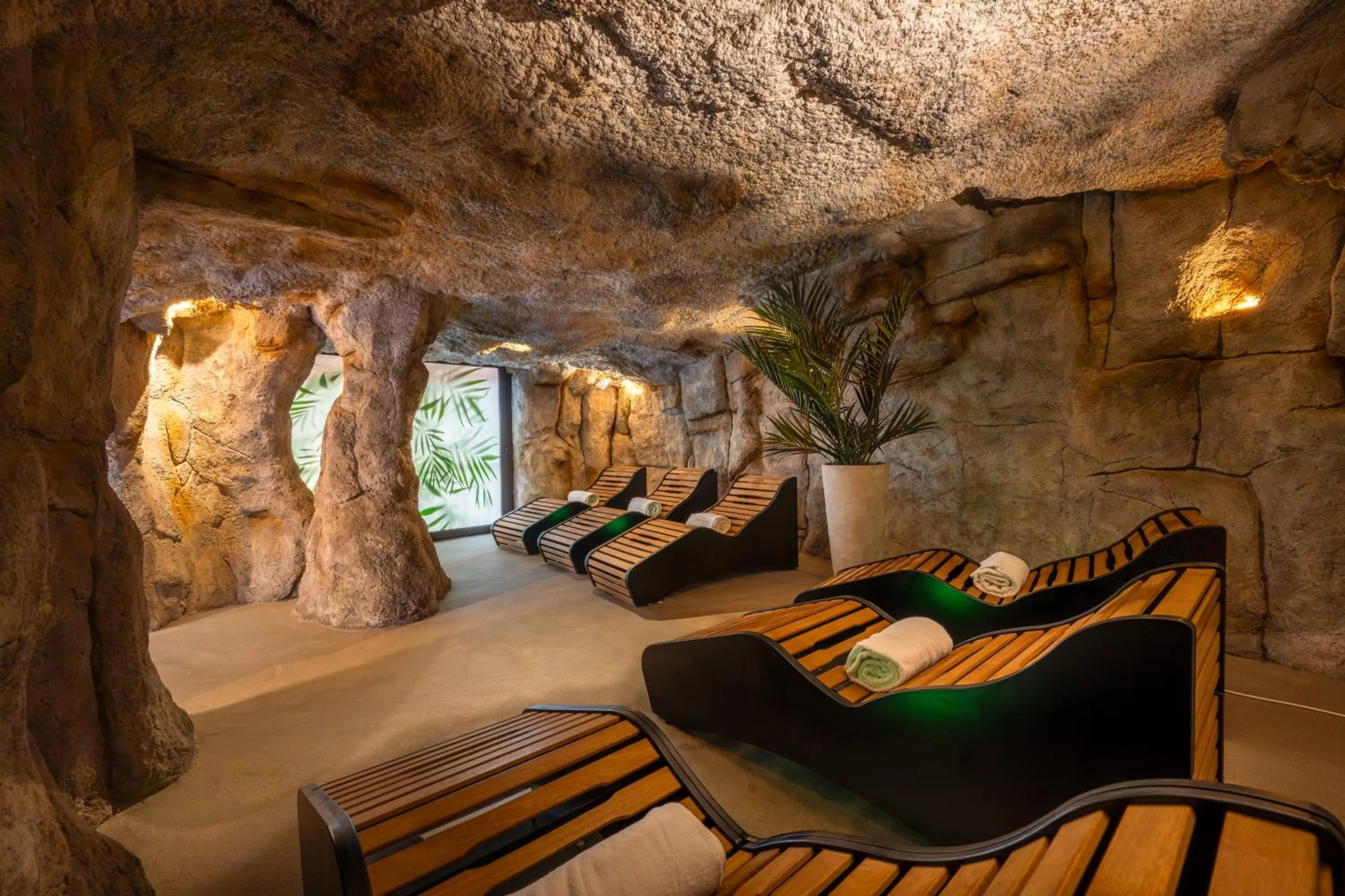 Spa and wellness centre/facilities in Hotel Cala del Pi - Adults Only